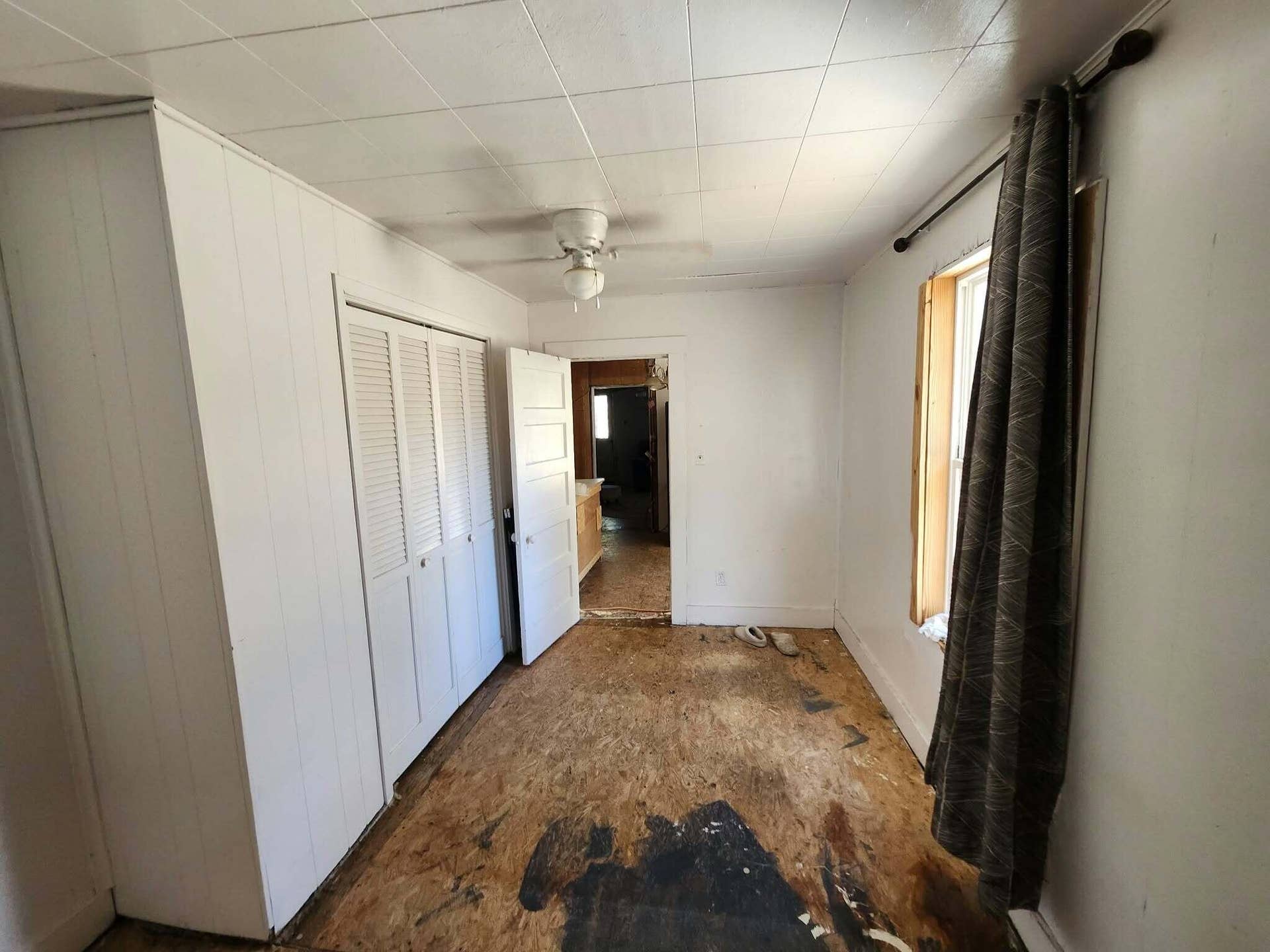 10090 Sunshine Drive, Mountain Grove, MO 65711 Messenger_creation_565AA8EB-48CC-4A23-81
