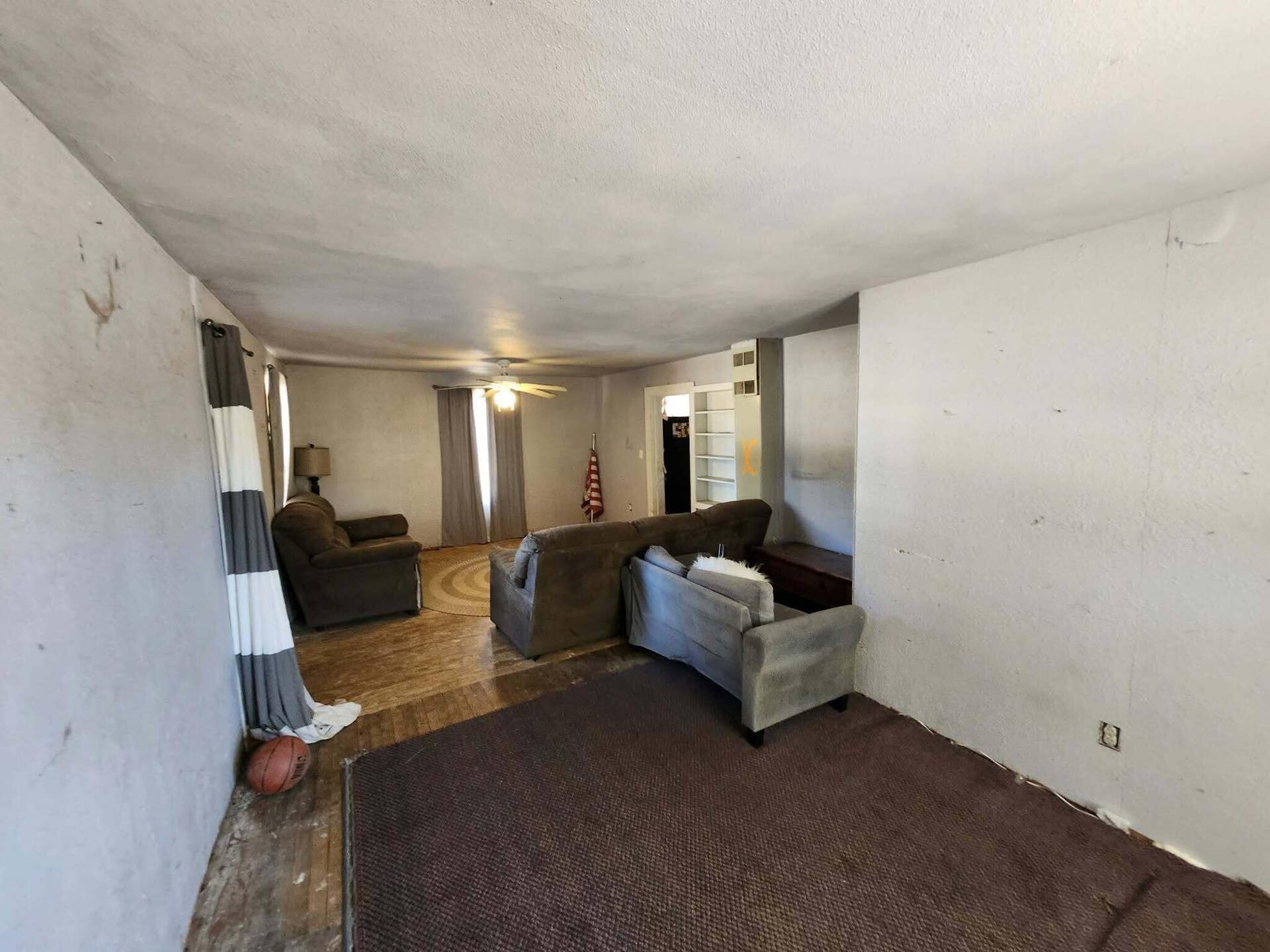 10090 Sunshine Drive, Mountain Grove, MO 65711 Messenger_creation_D49E1975-C260-4711-A5