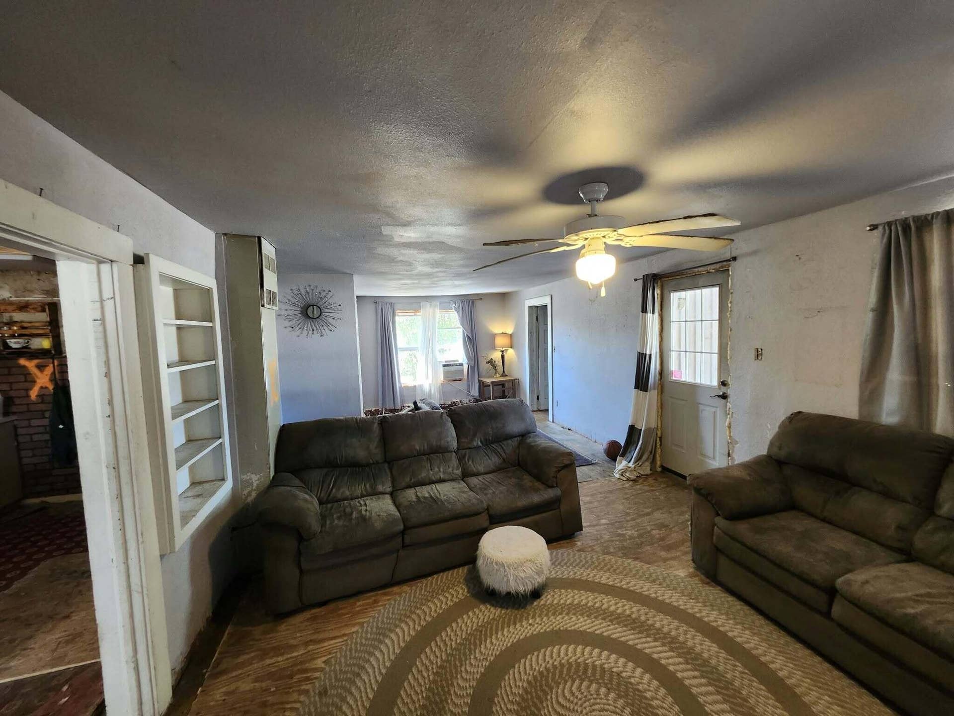 10090 Sunshine Drive, Mountain Grove, MO 65711 Messenger_creation_D85D13DC-3278-4063-A9