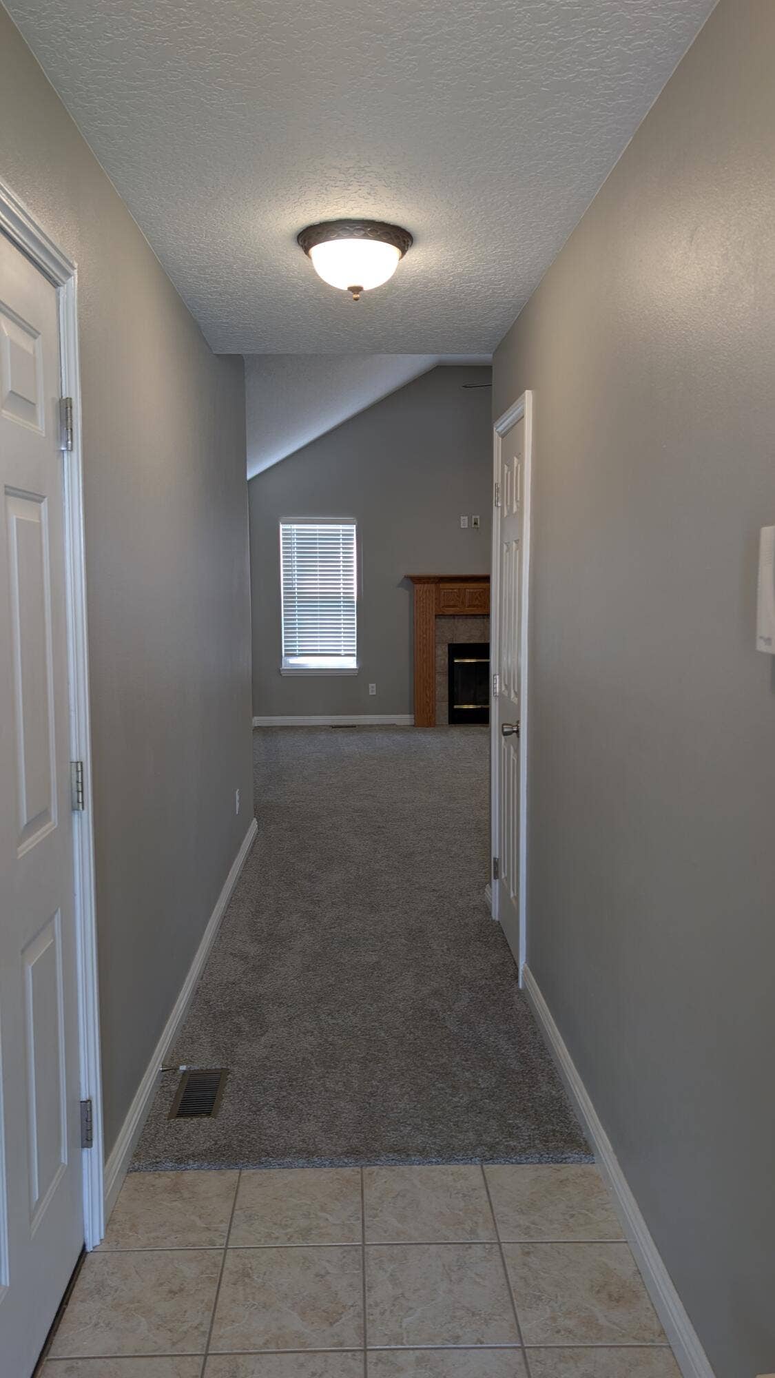 4406 W 28th Street, Joplin, MO 64804 PXL_20250902_154438361.MP