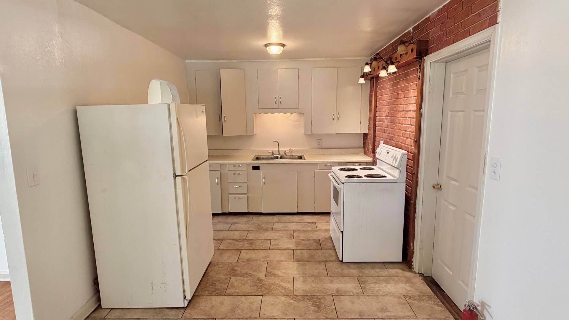 1406 W 5th Street, Joplin, MO 64801 FullSizeRender-2