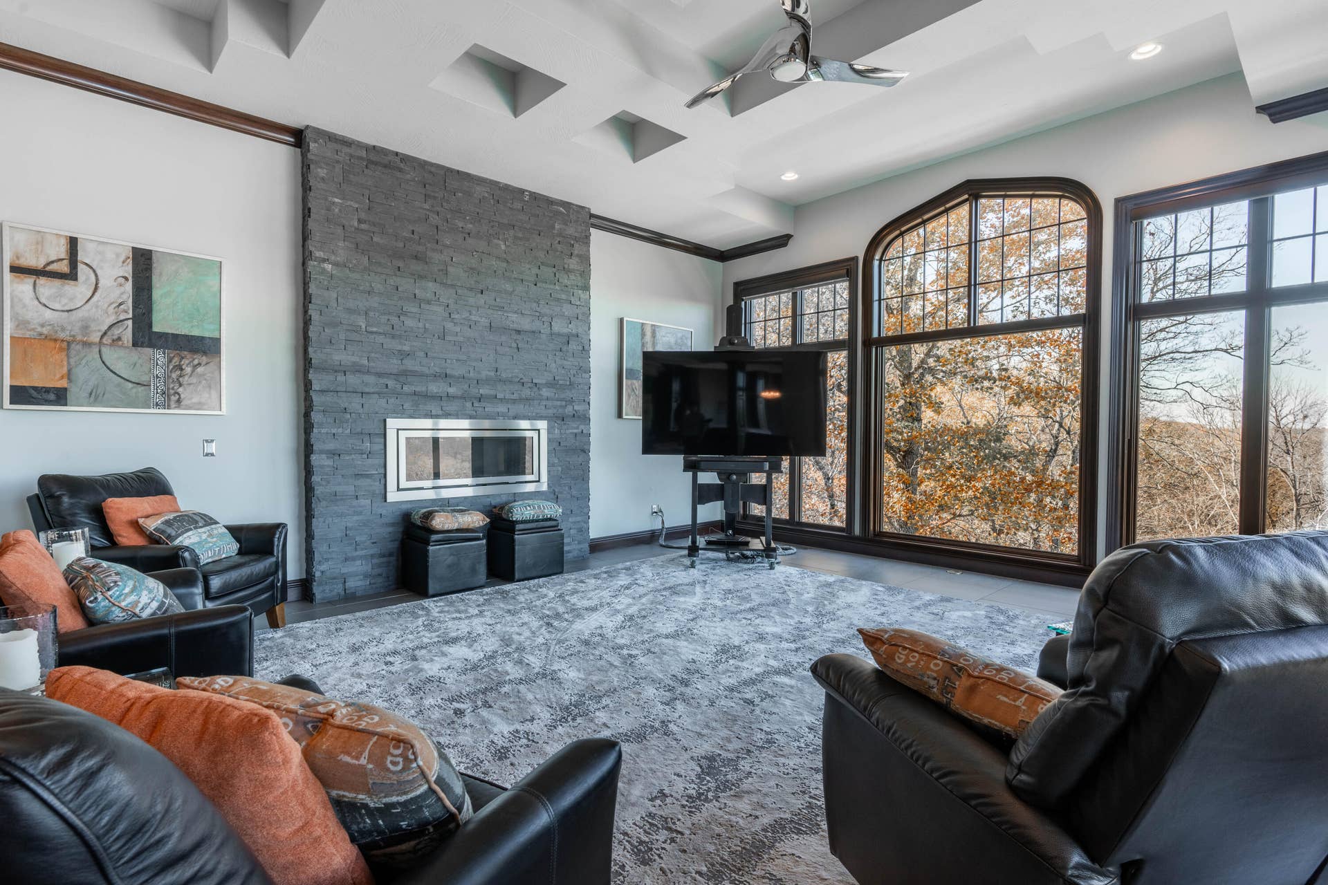 6052 E Summit View Drive, Springfield, MO 65809 DSC00607-HDR