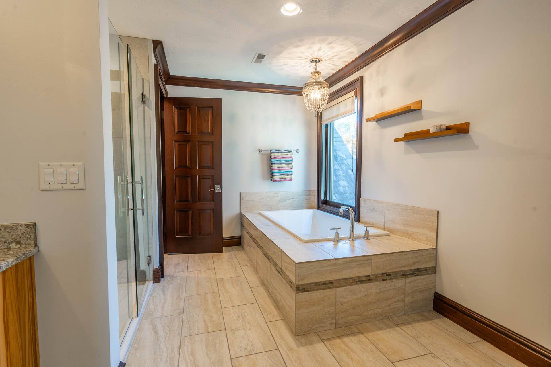 6052 E Summit View Drive, Springfield, MO 65809 DSC00433-HDR
