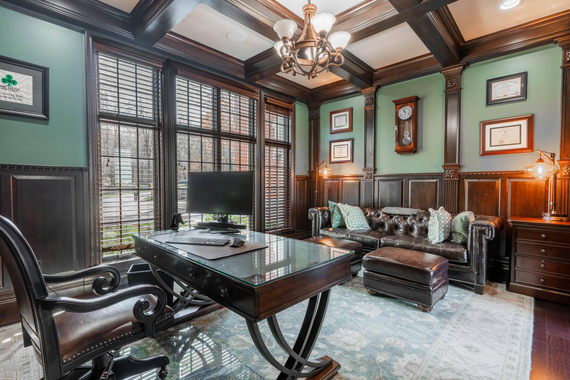6052 E Summit View Drive, Springfield, MO 65809 DSC00529-HDR