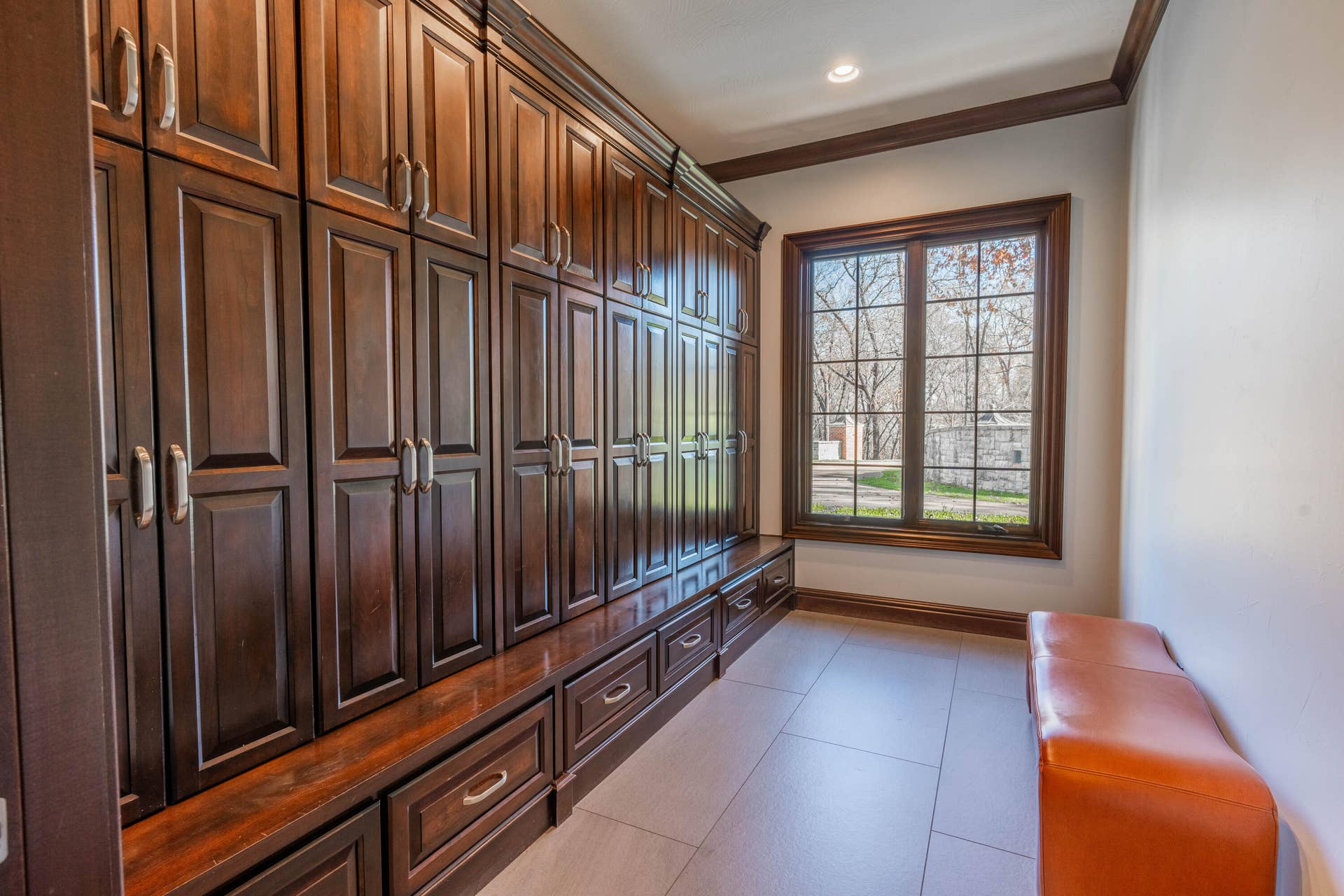 6052 E Summit View Drive, Springfield, MO 65809 DSC00622-HDR