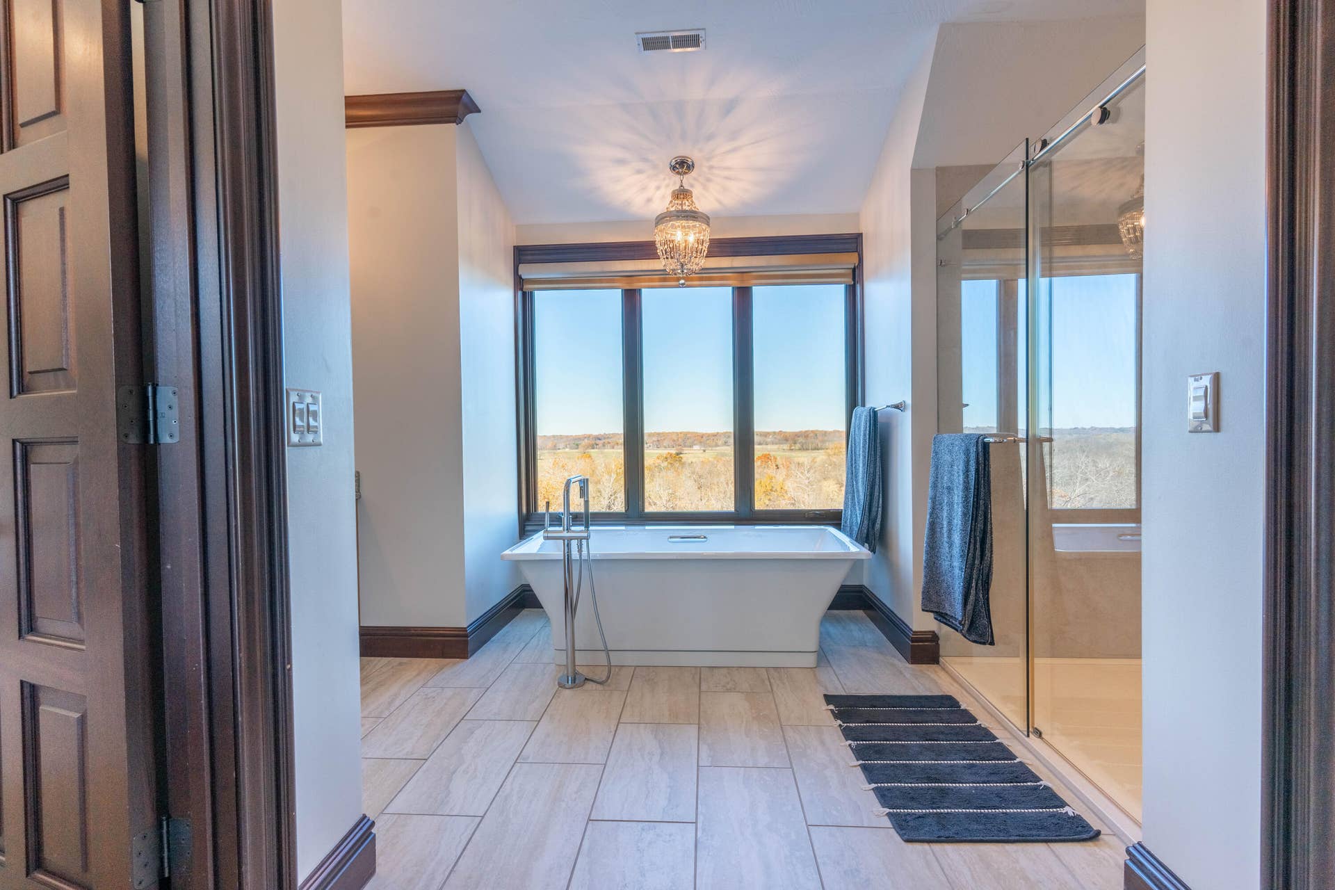6052 E Summit View Drive, Springfield, MO 65809 DSC00361-HDR