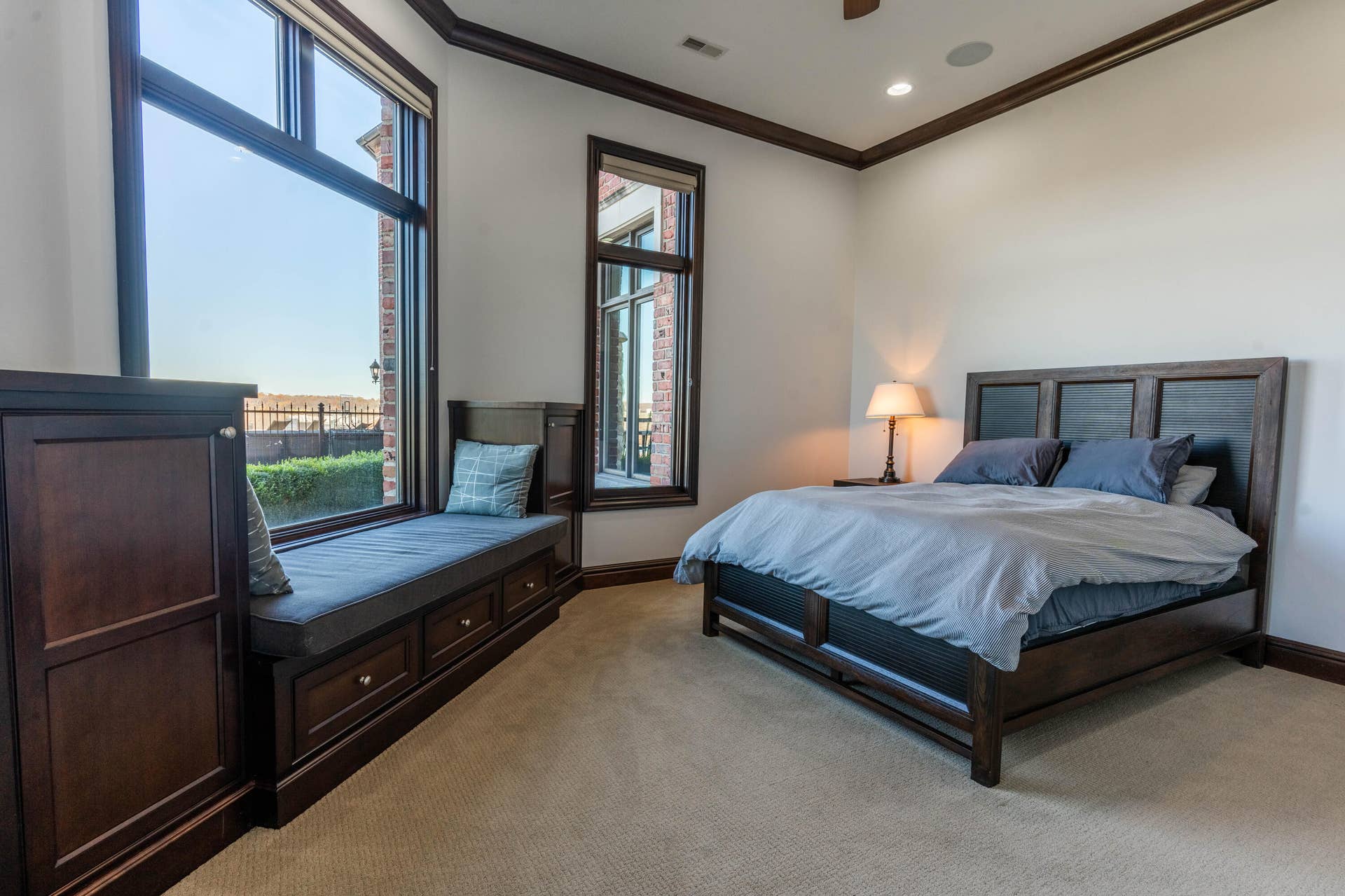 6052 E Summit View Drive, Springfield, MO 65809 DSC00712-HDR