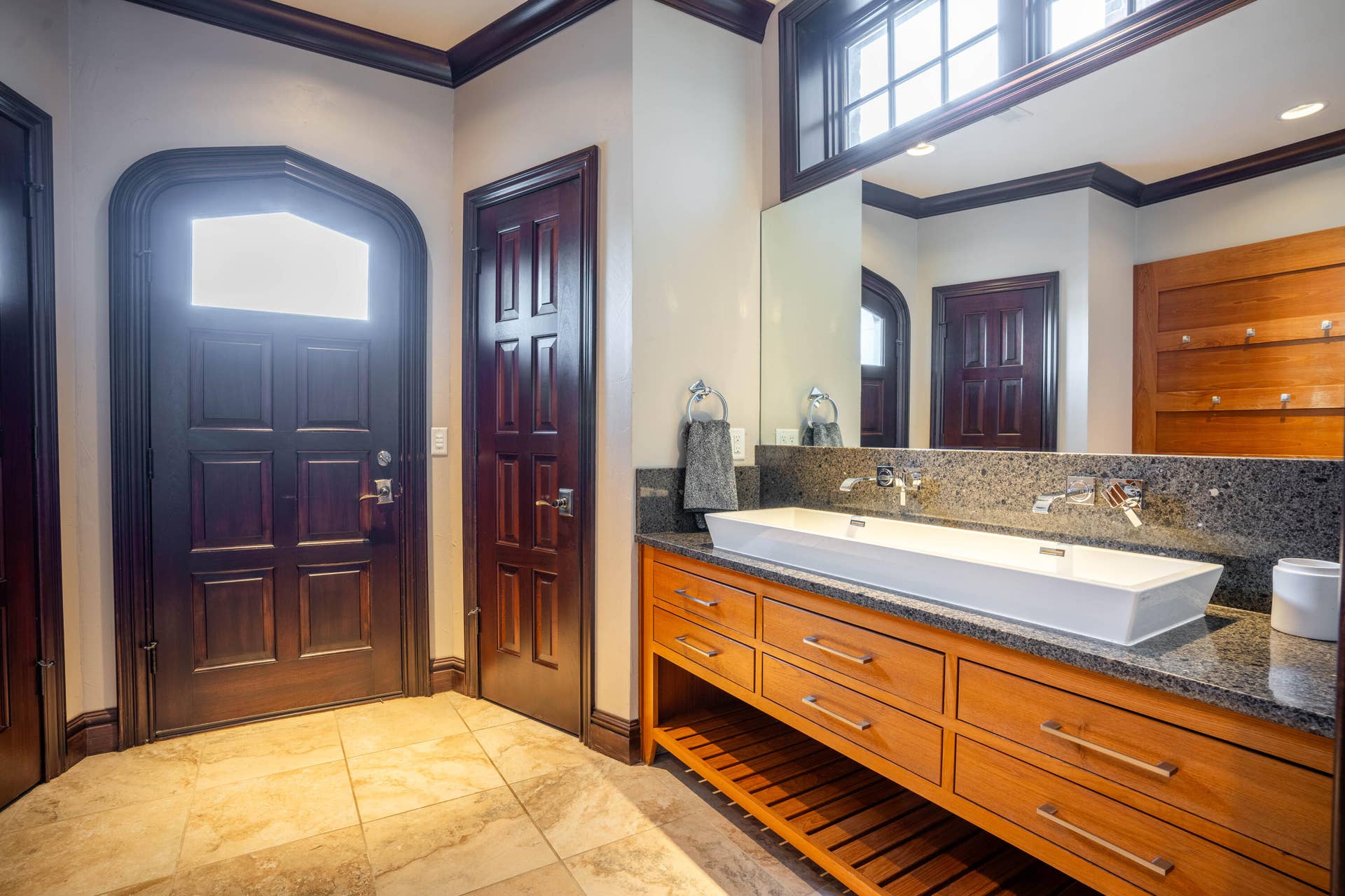6052 E Summit View Drive, Springfield, MO 65809 DSC00676-HDR