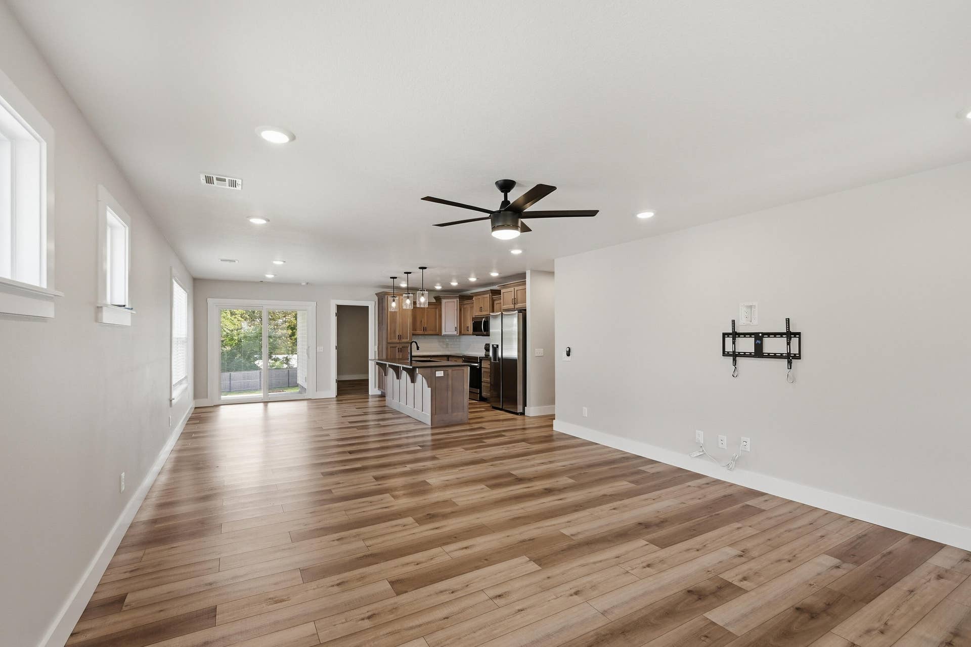 214 S 4th Street, Oronogo, MO 64855 007