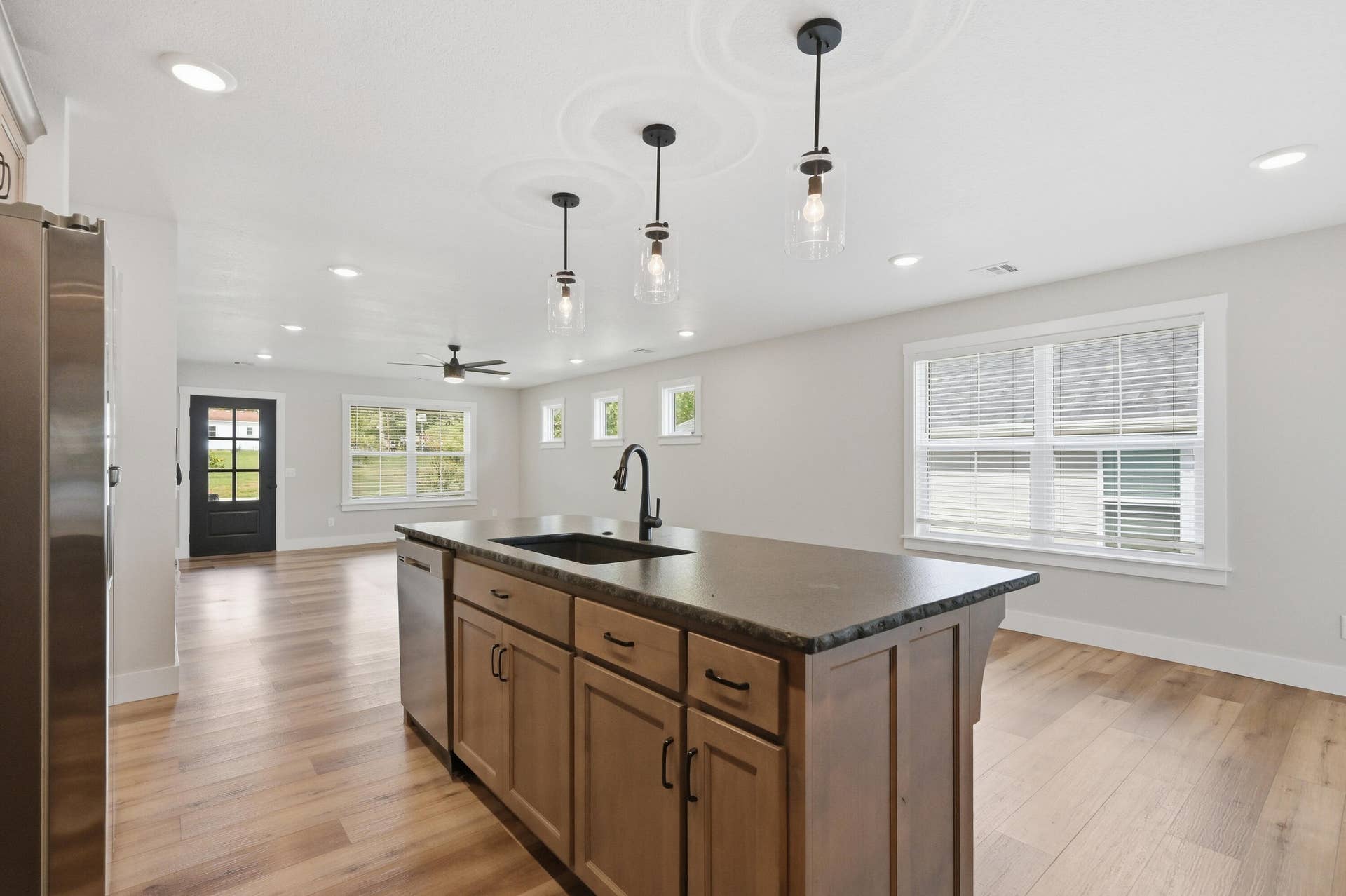 214 S 4th Street, Oronogo, MO 64855 015