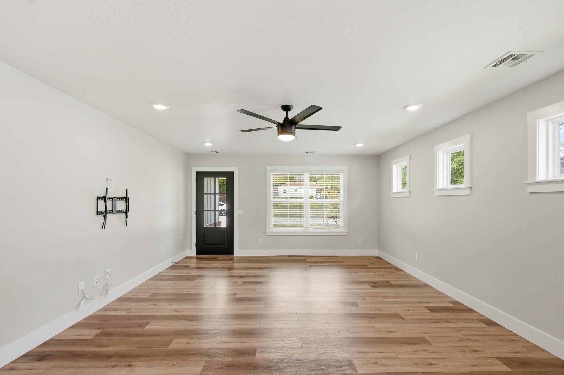 214 S 4th Street, Oronogo, MO 64855 004