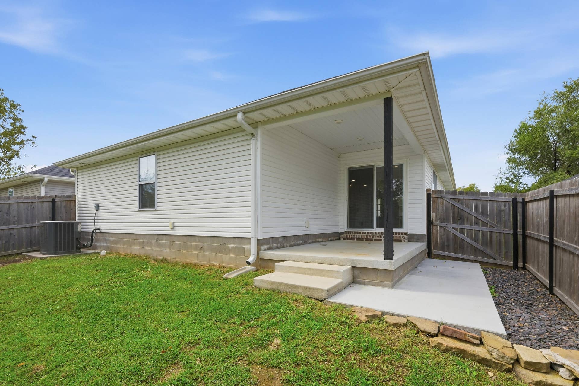 214 S 4th Street, Oronogo, MO 64855 037