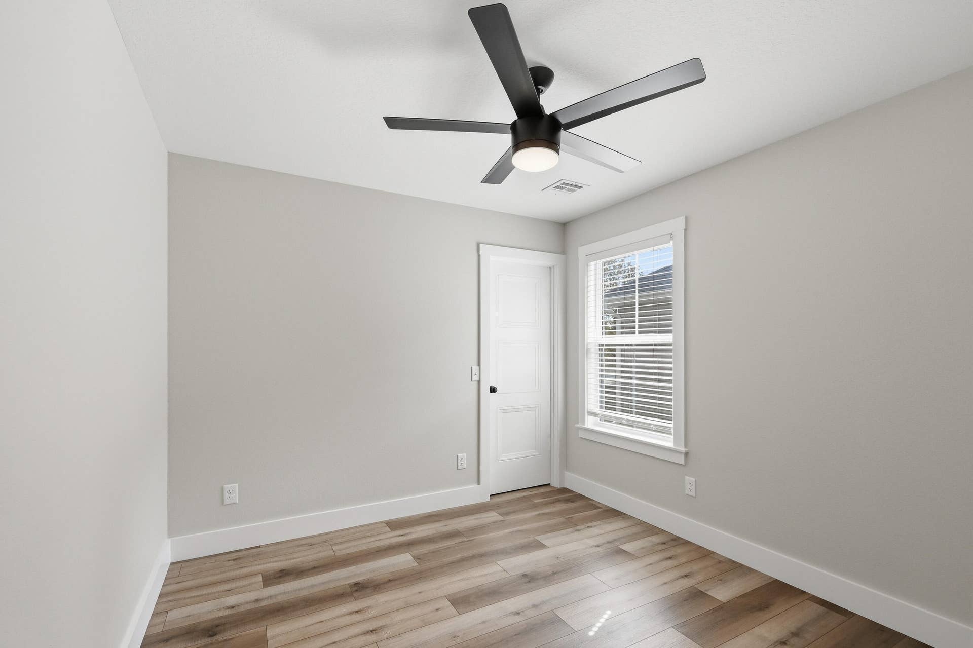 214 S 4th Street, Oronogo, MO 64855 030