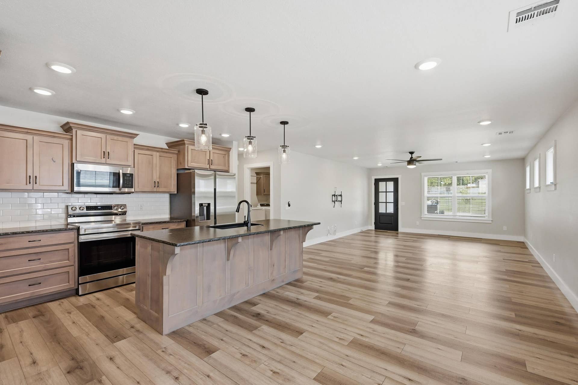214 S 4th Street, Oronogo, MO 64855 013