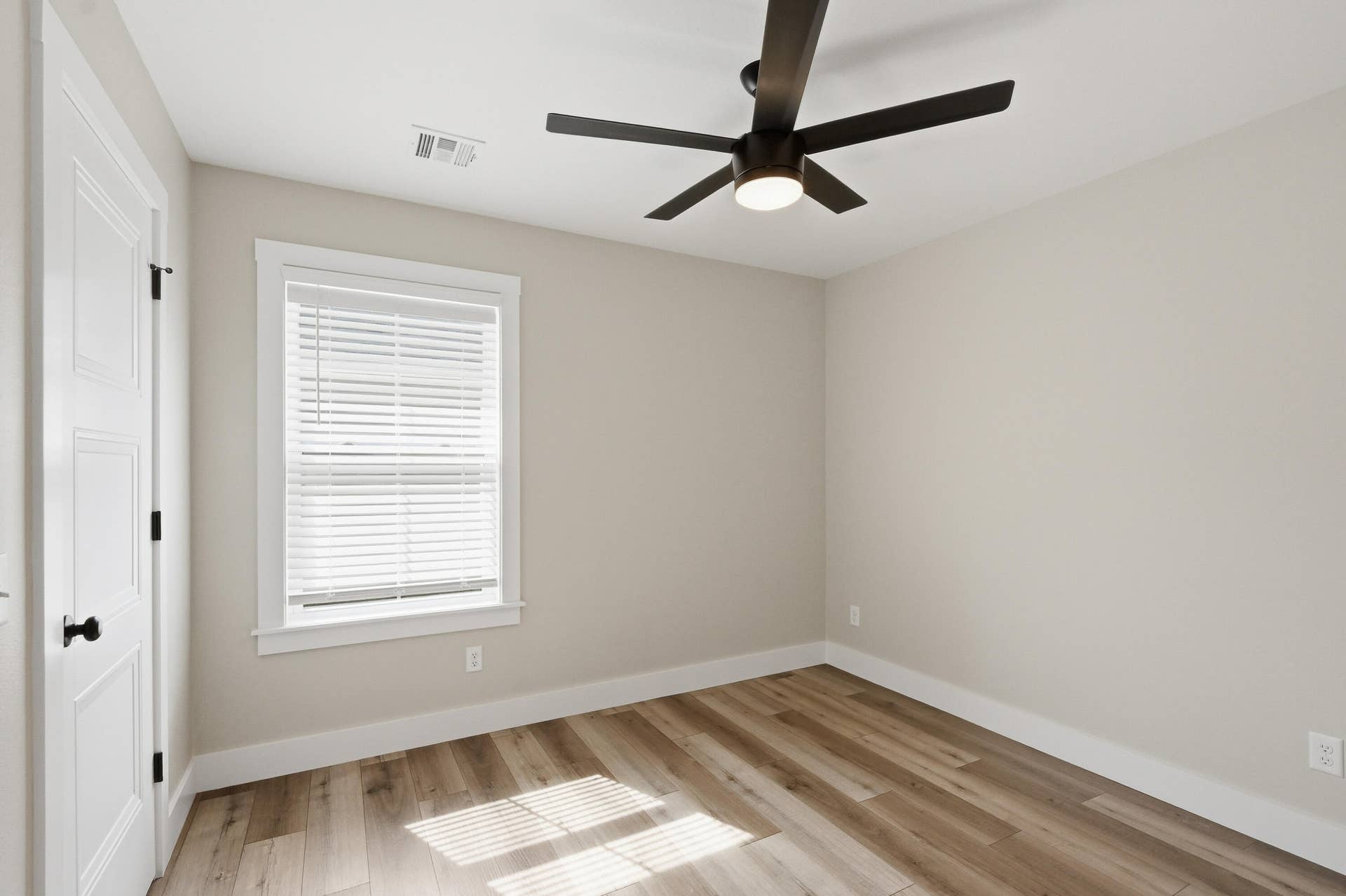 214 S 4th Street, Oronogo, MO 64855 025