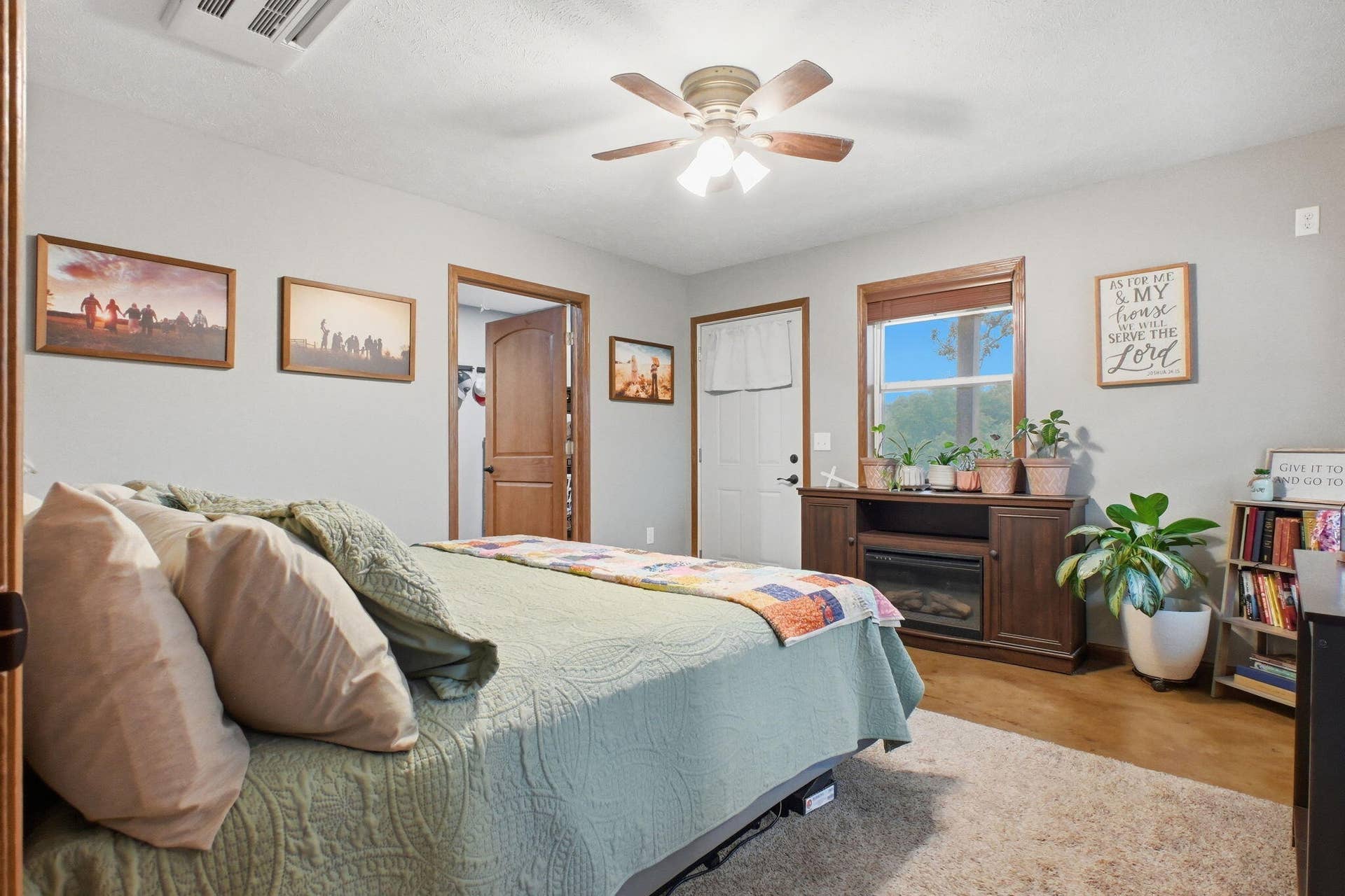 Primary bedroom