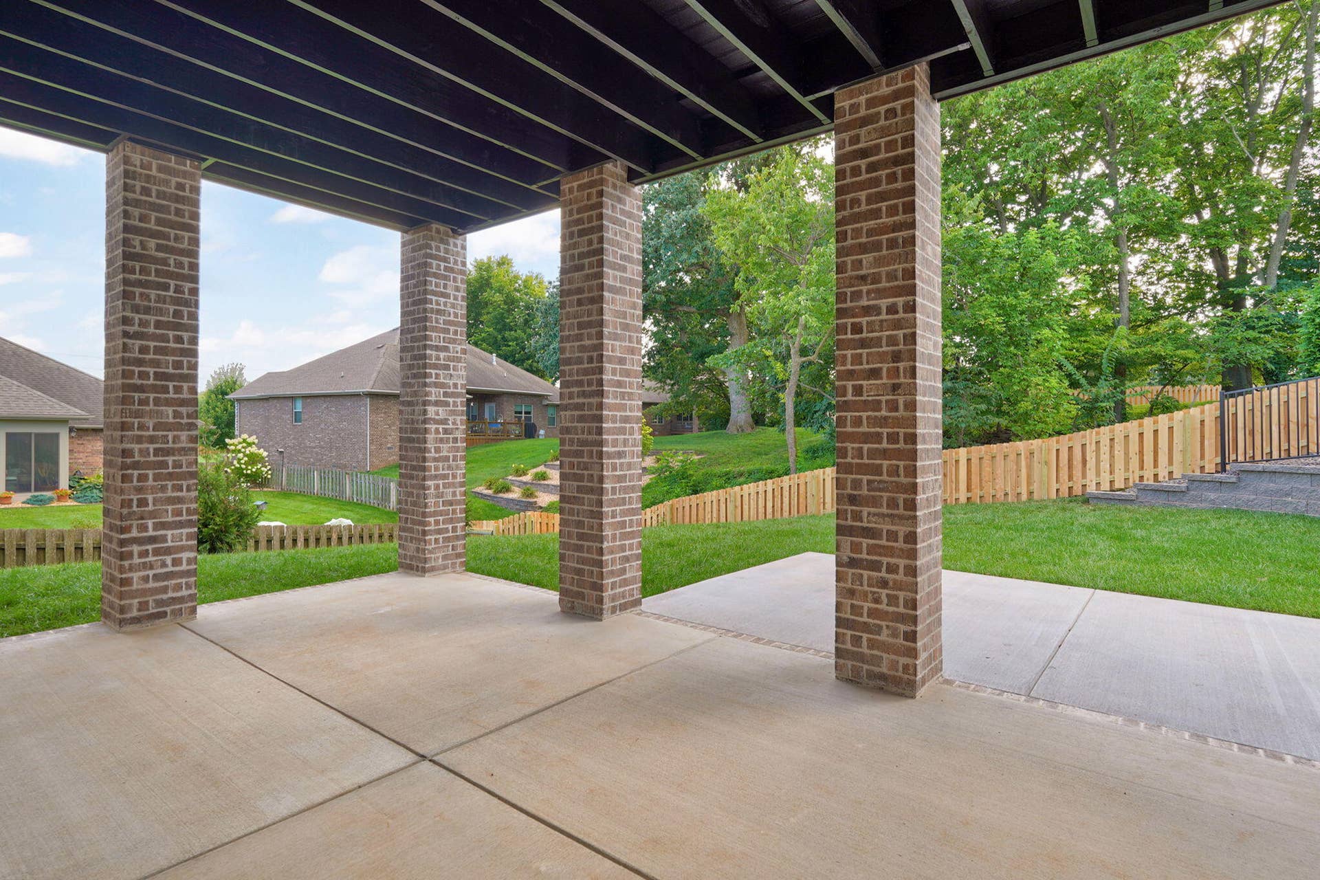 2011 N Silver Charm Ave-55