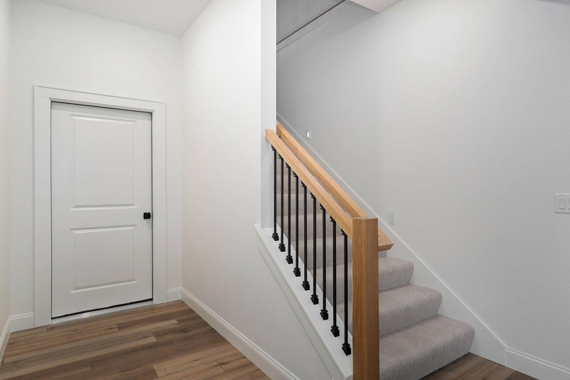 2011 N Silver Charm Ave-48