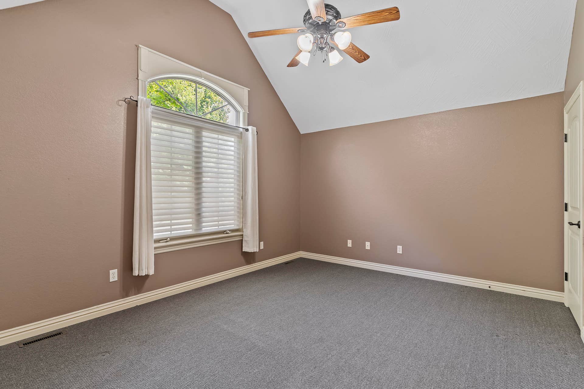 7008 Calabash Street, Nixa, MO 65714 7008 Calabash-33