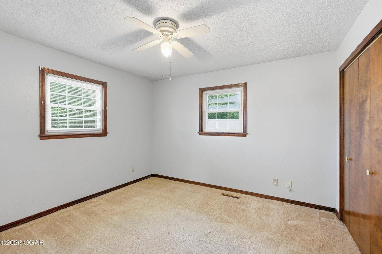 606 Elliff Street, Neosho, MO 64850 20261005203444864557000000-o