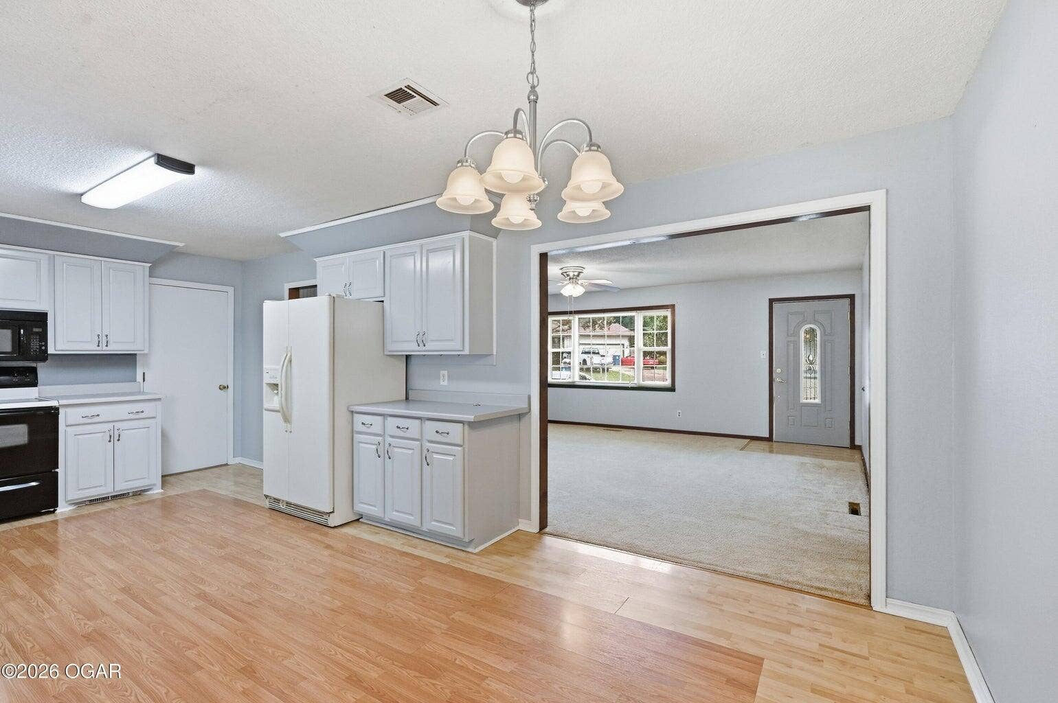 606 Elliff Street, Neosho, MO 64850 20261005203537753411000000-o