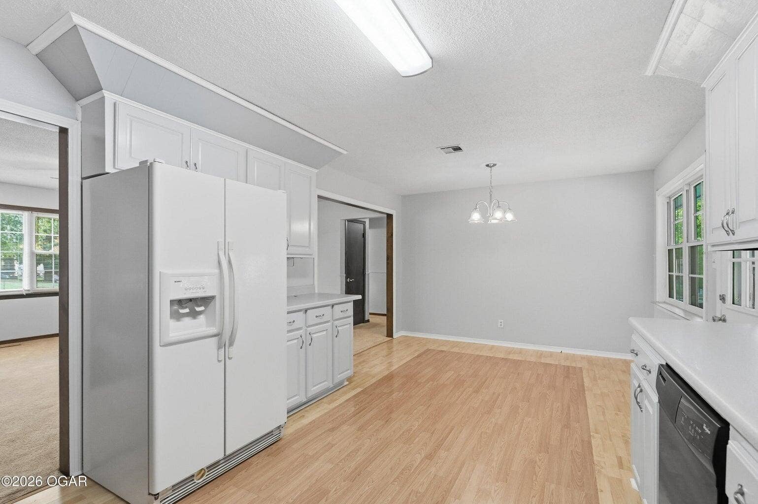 606 Elliff Street, Neosho, MO 64850 20261005203550149595000000-o