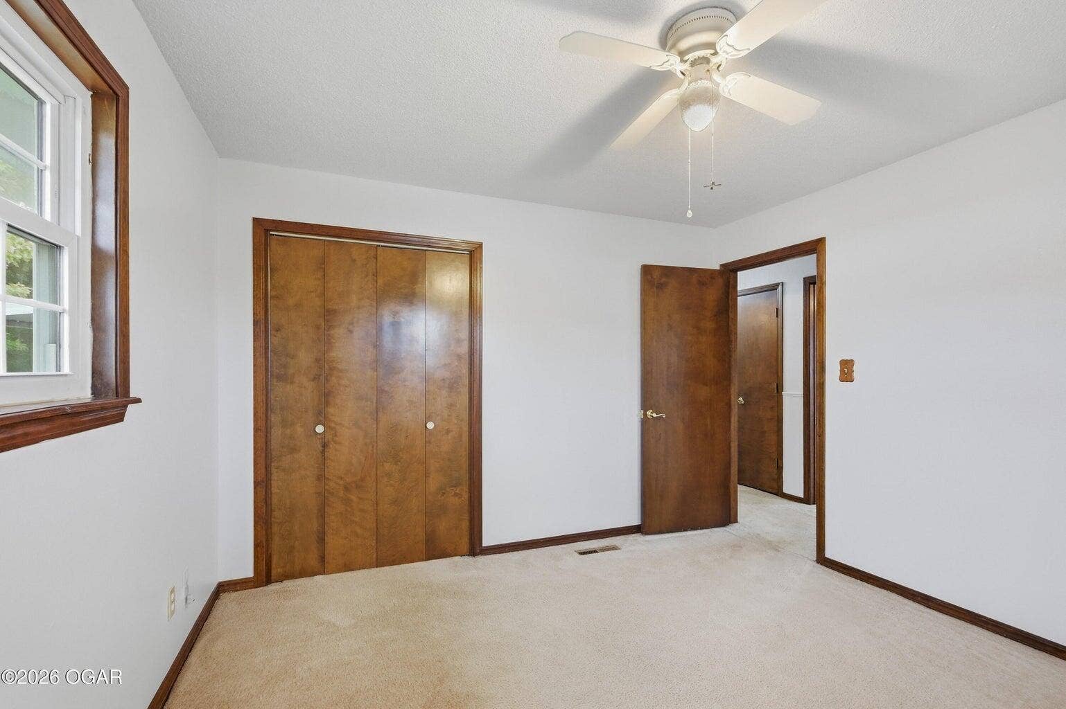 606 Elliff Street, Neosho, MO 64850 20261005203436817388000000-o