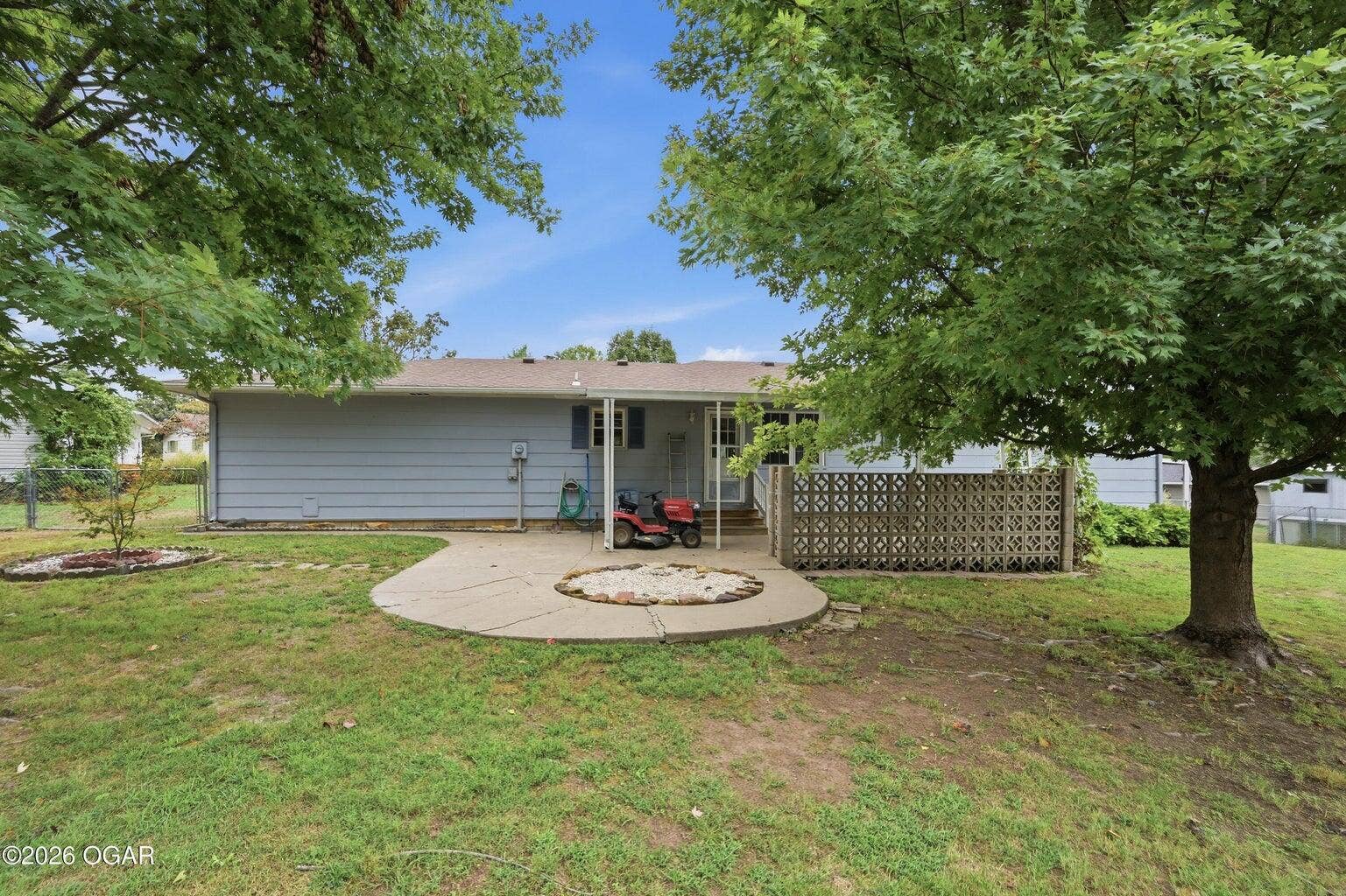 606 Elliff Street, Neosho, MO 64850 20261005203428065993000000-o