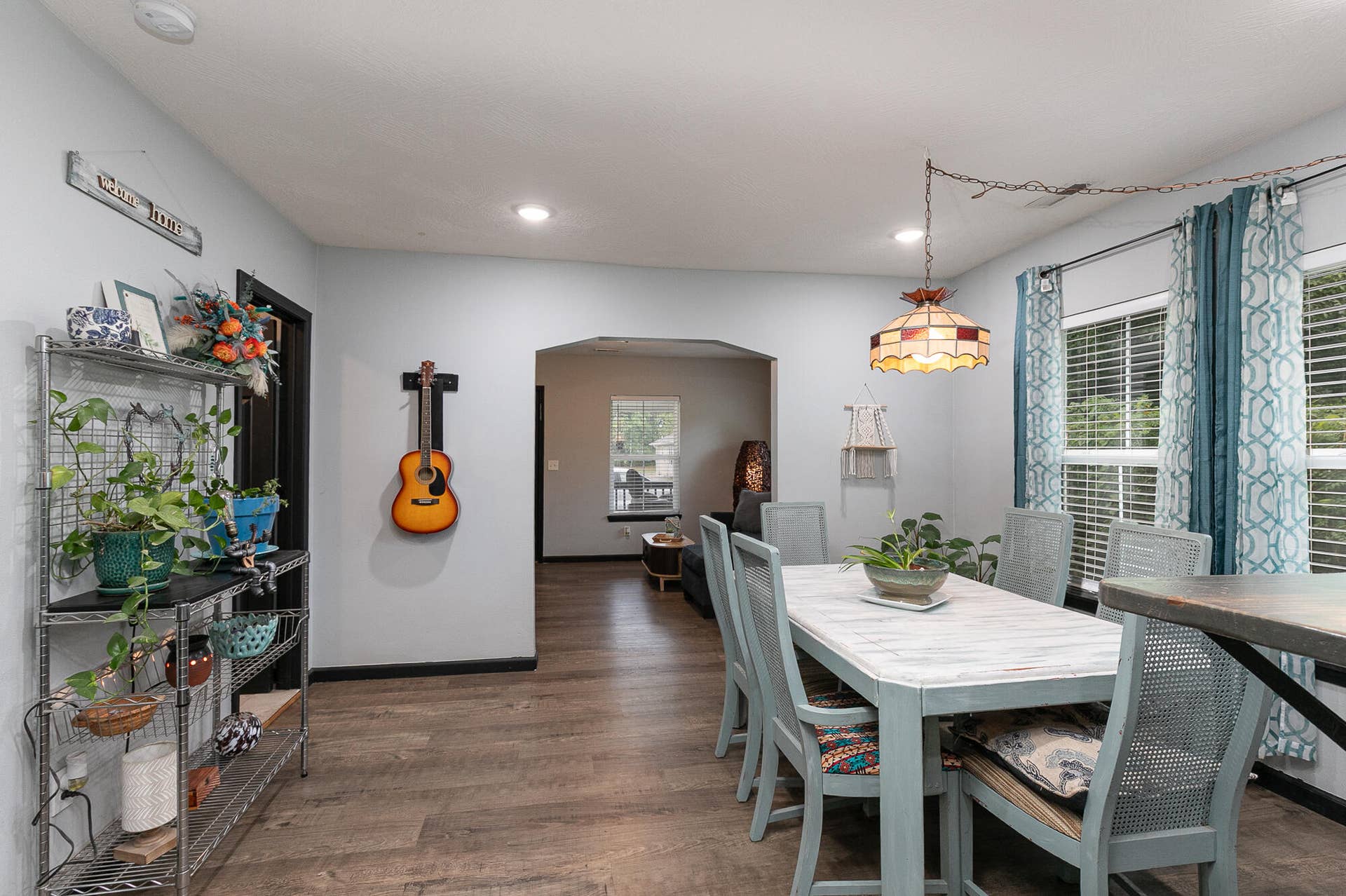 320 dining room 2 - Copy