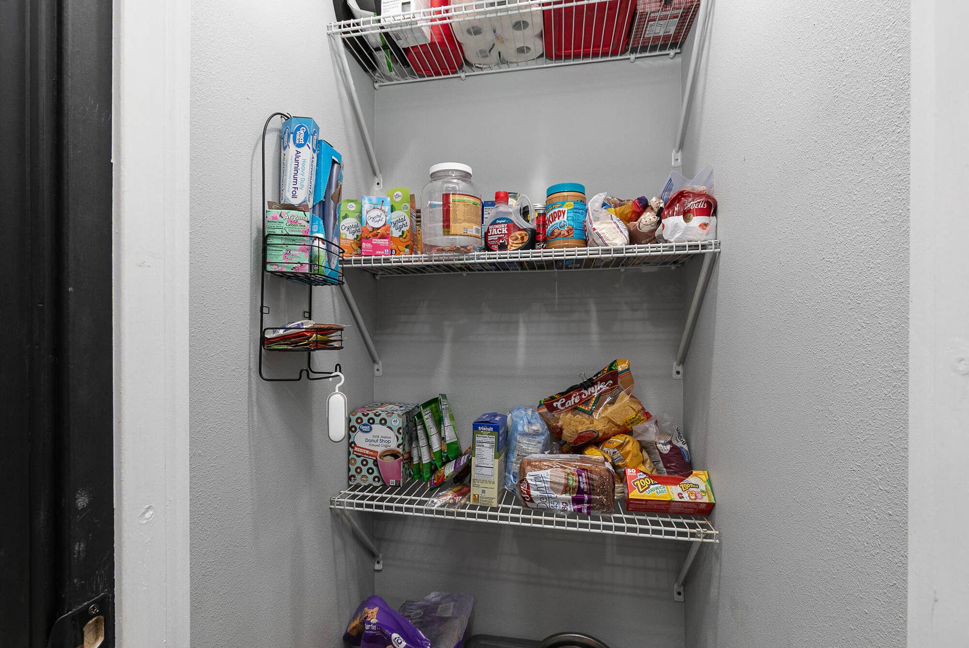 320 kitchen pantry - Copy