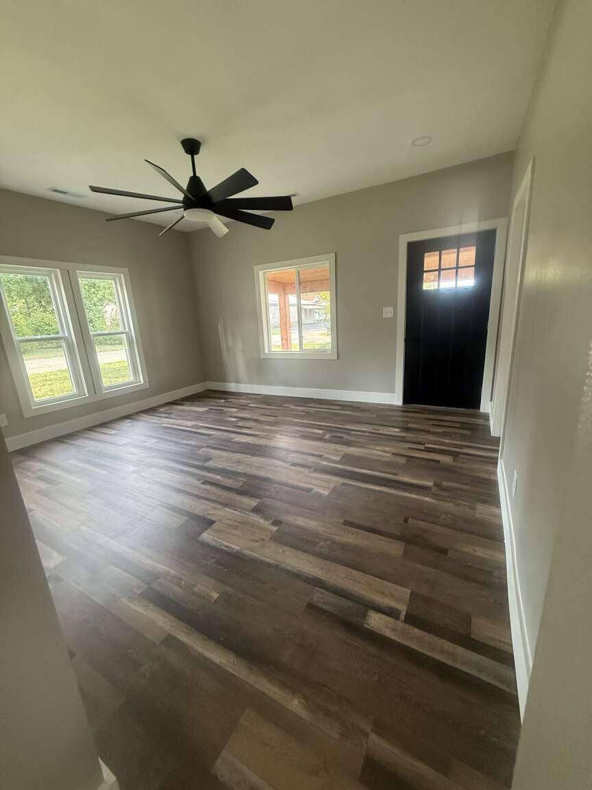 207 N Davis Street, Miller, MO 65707 Pennington.2
