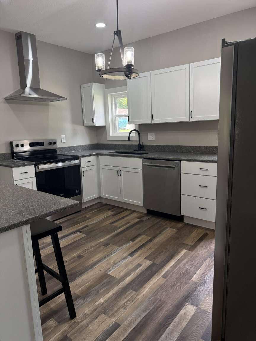 207 N Davis Street, Miller, MO 65707 Pennington.3