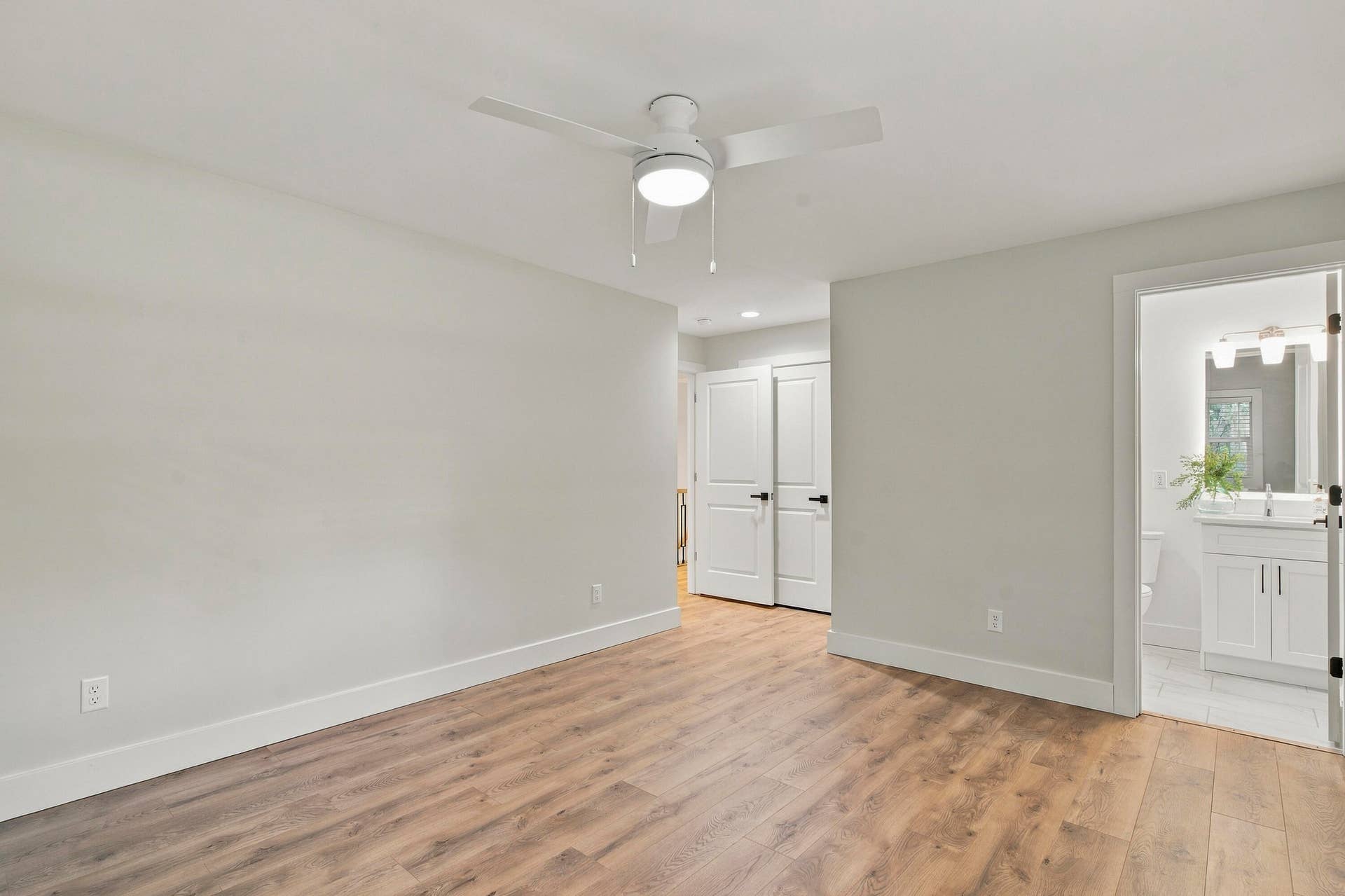 2734 E Glenwood Street, Springfield, MO 65804 2734 E Glenwod-35