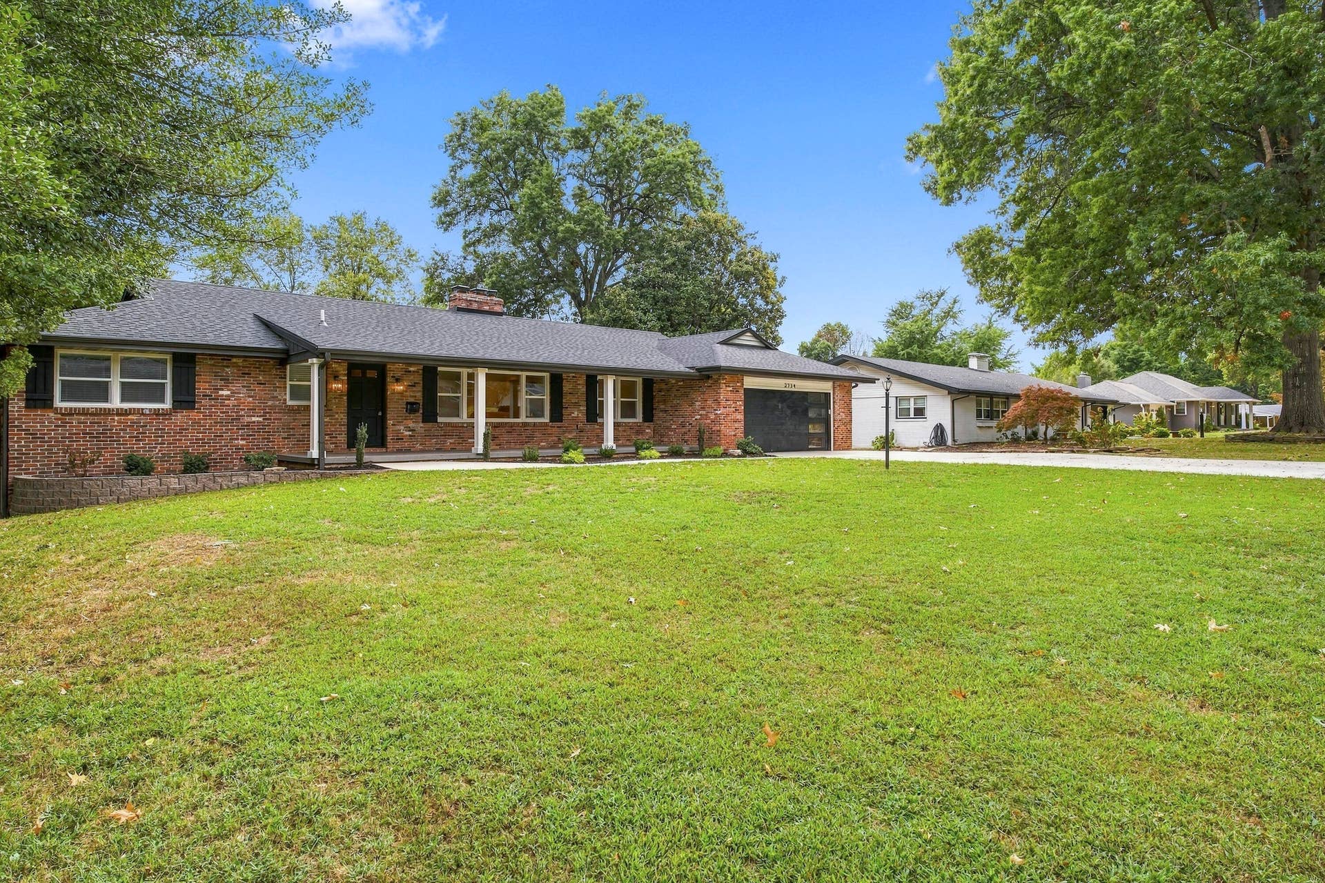 2734 E Glenwood Street, Springfield, MO 65804 2734 E Glenwod-2