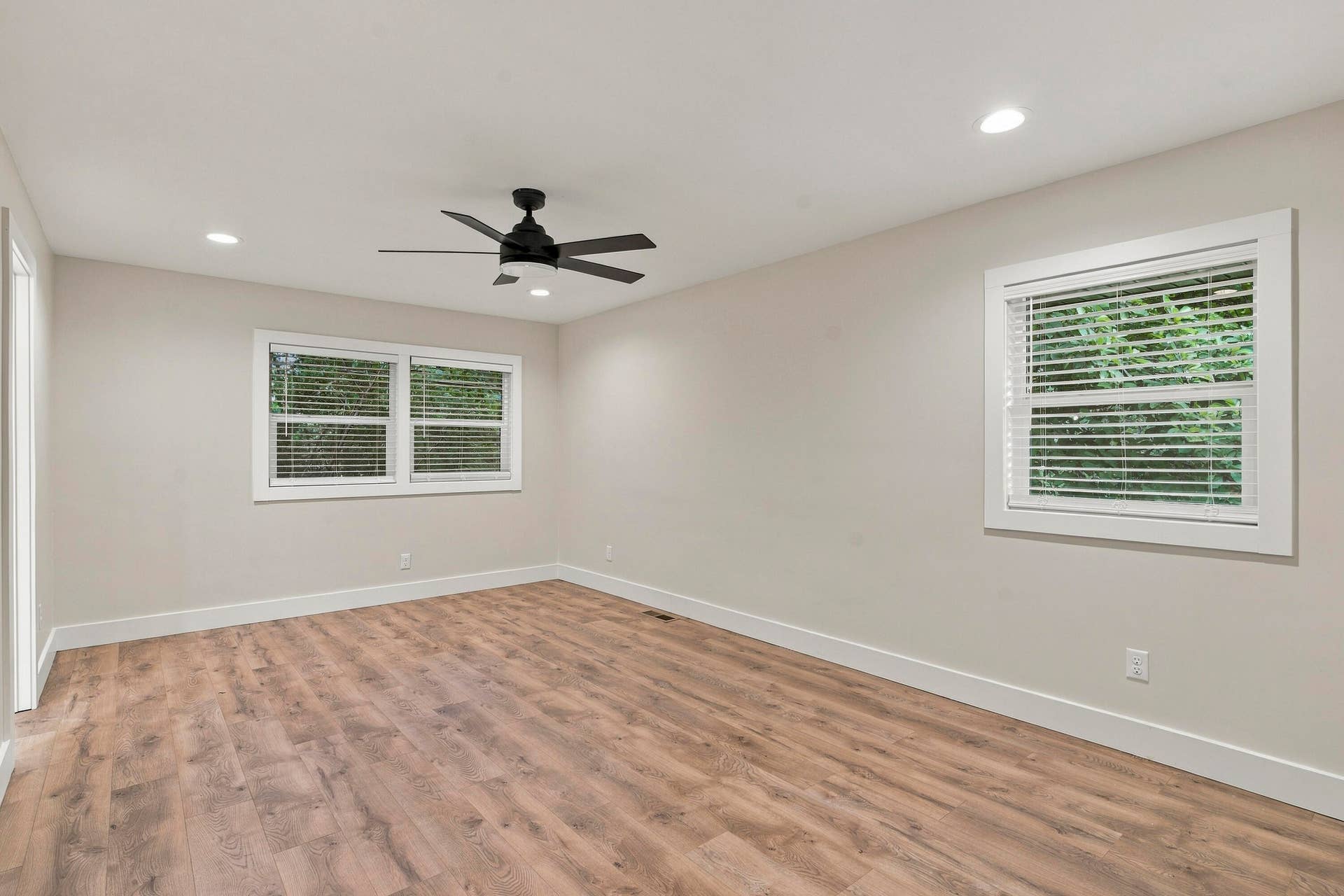 2734 E Glenwood Street, Springfield, MO 65804 2734 E Glenwod-28