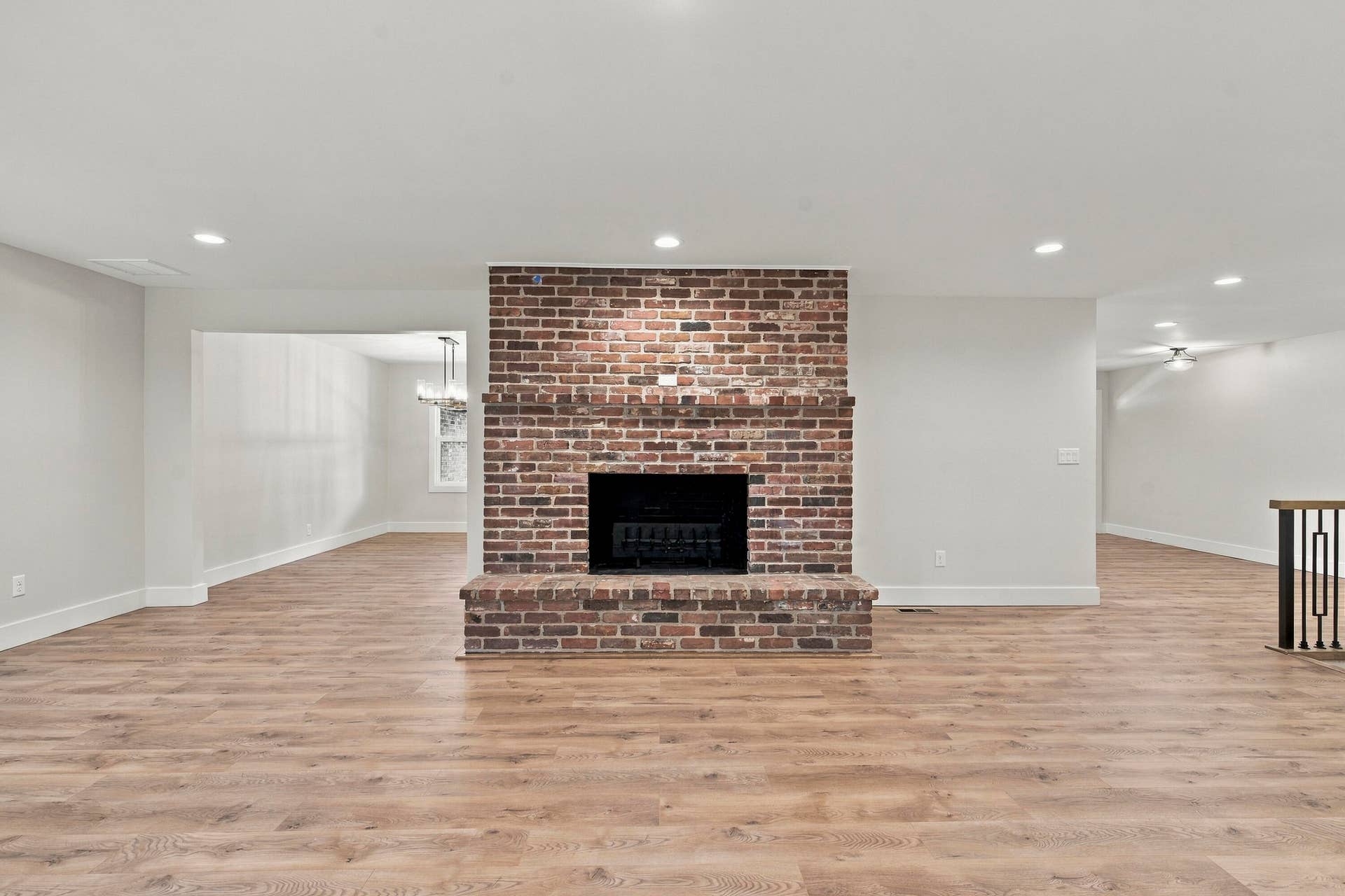 2734 E Glenwood Street, Springfield, MO 65804 2734 E Glenwod-13