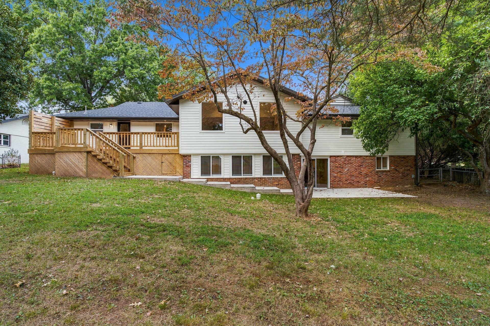 2734 E Glenwood Street, Springfield, MO 65804 2734 E Glenwod-54