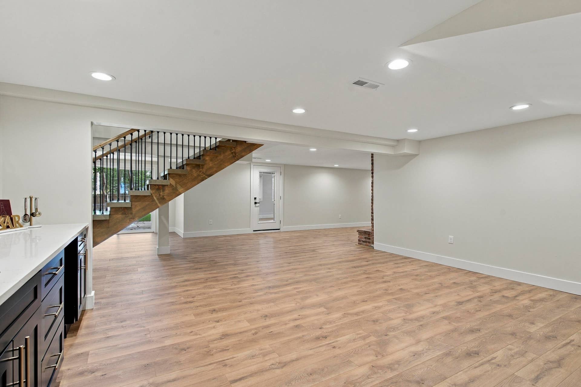2734 E Glenwood Street, Springfield, MO 65804 2734 E Glenwod-46