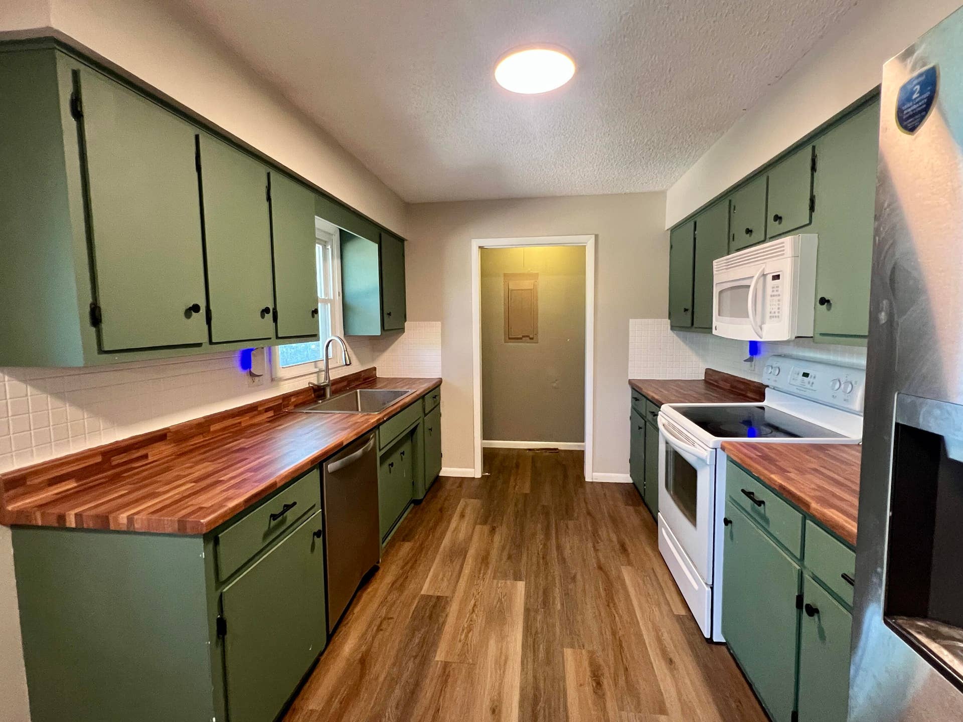 6290 N Alan Avenue, Willard, MO 65781 Kitchen