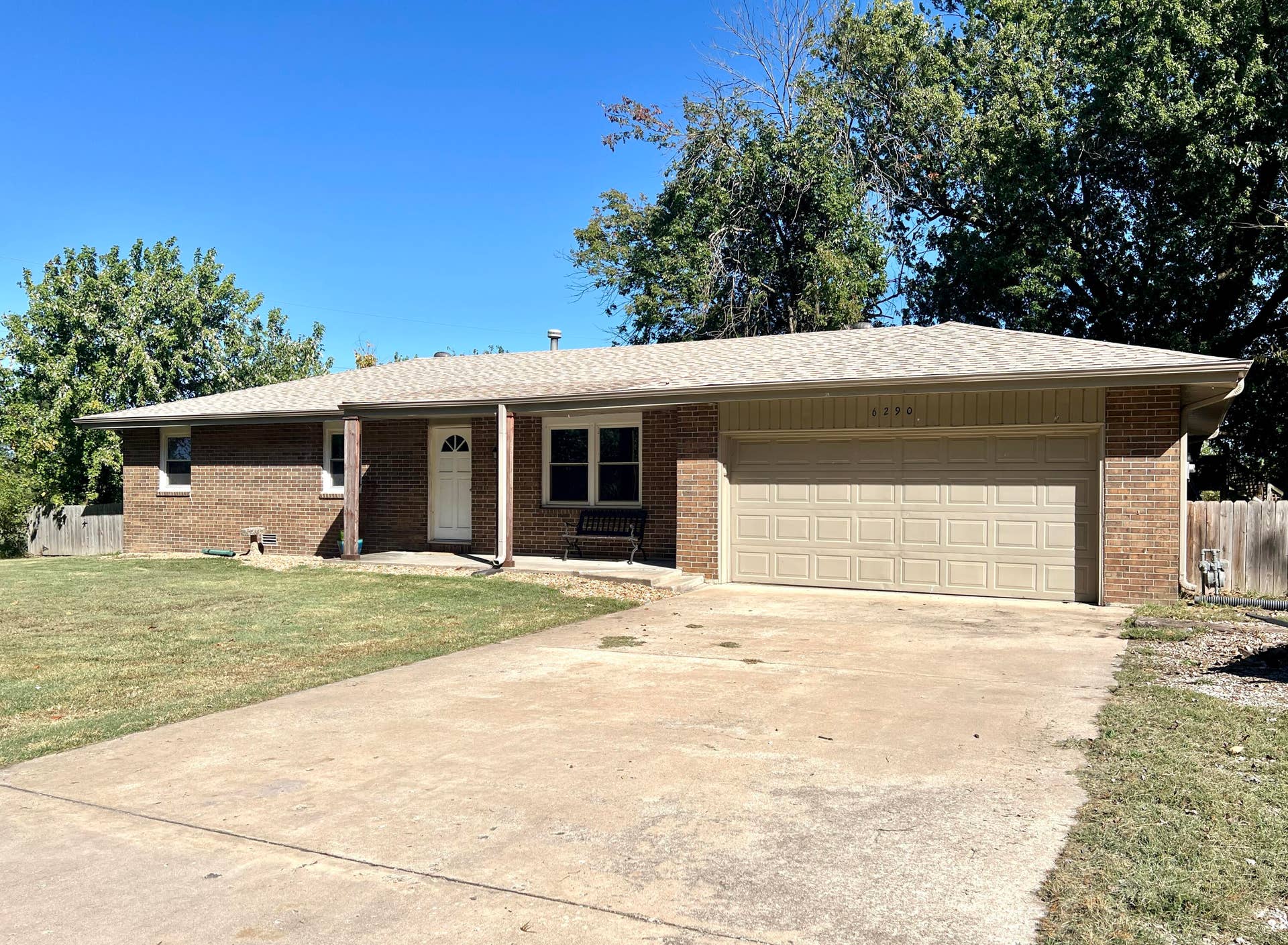 6290 N Alan Avenue, Willard, MO 65781 Front of Home