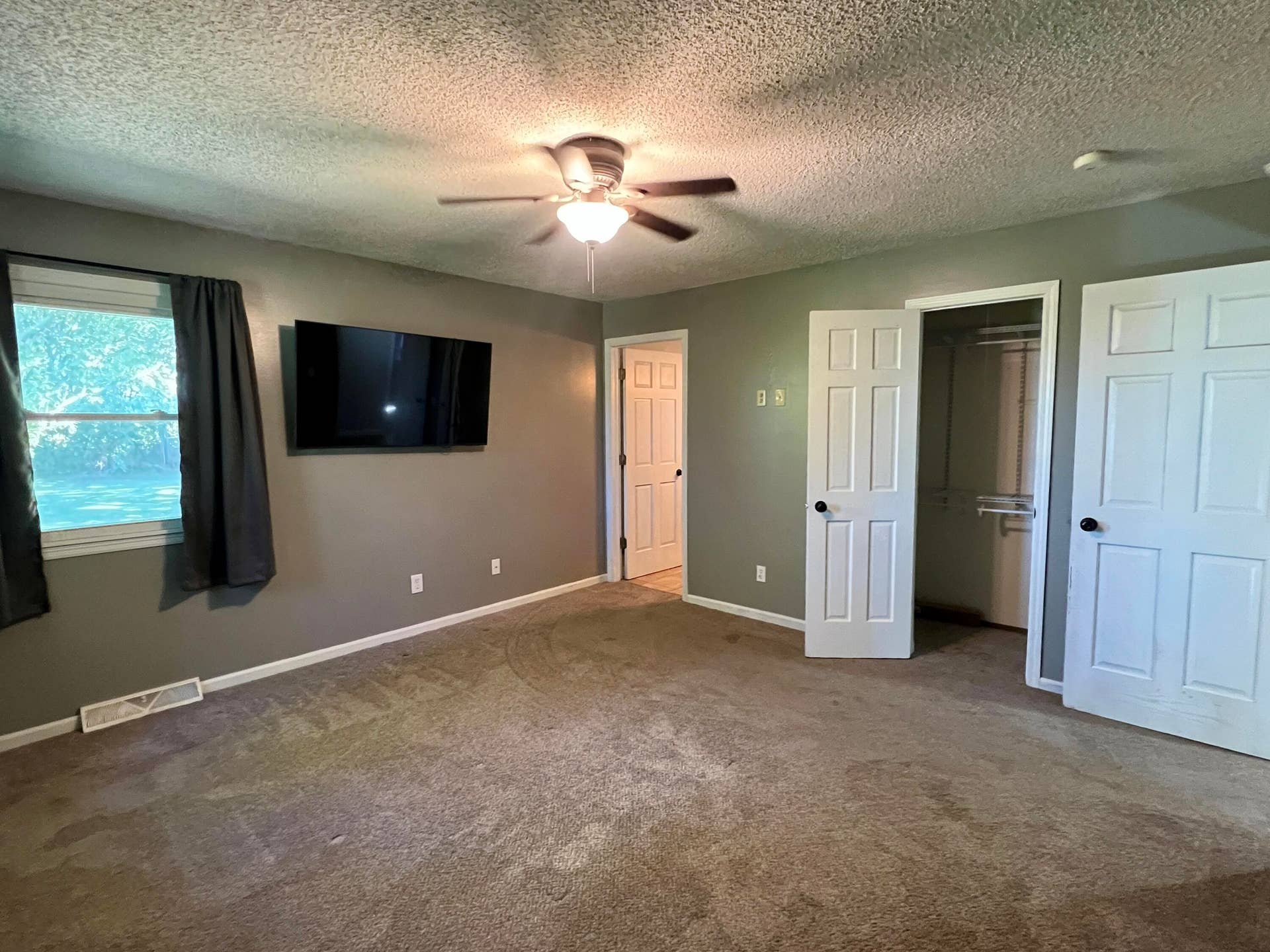 6290 N Alan Avenue, Willard, MO 65781 Master Bedroom