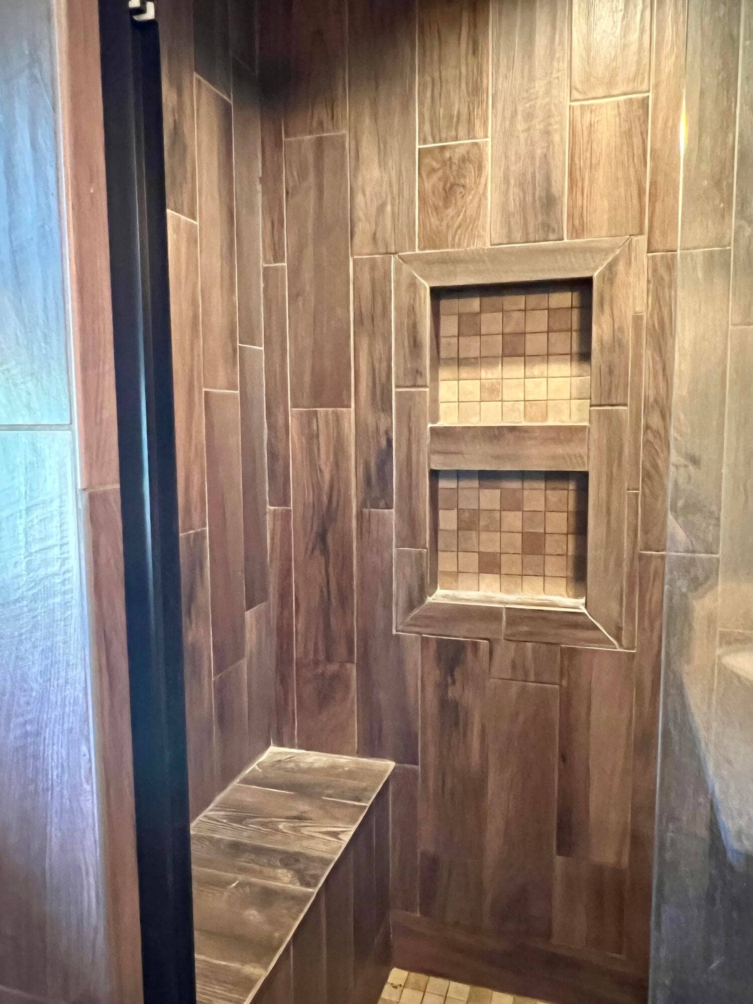 6290 N Alan Avenue, Willard, MO 65781 Master Bathroom