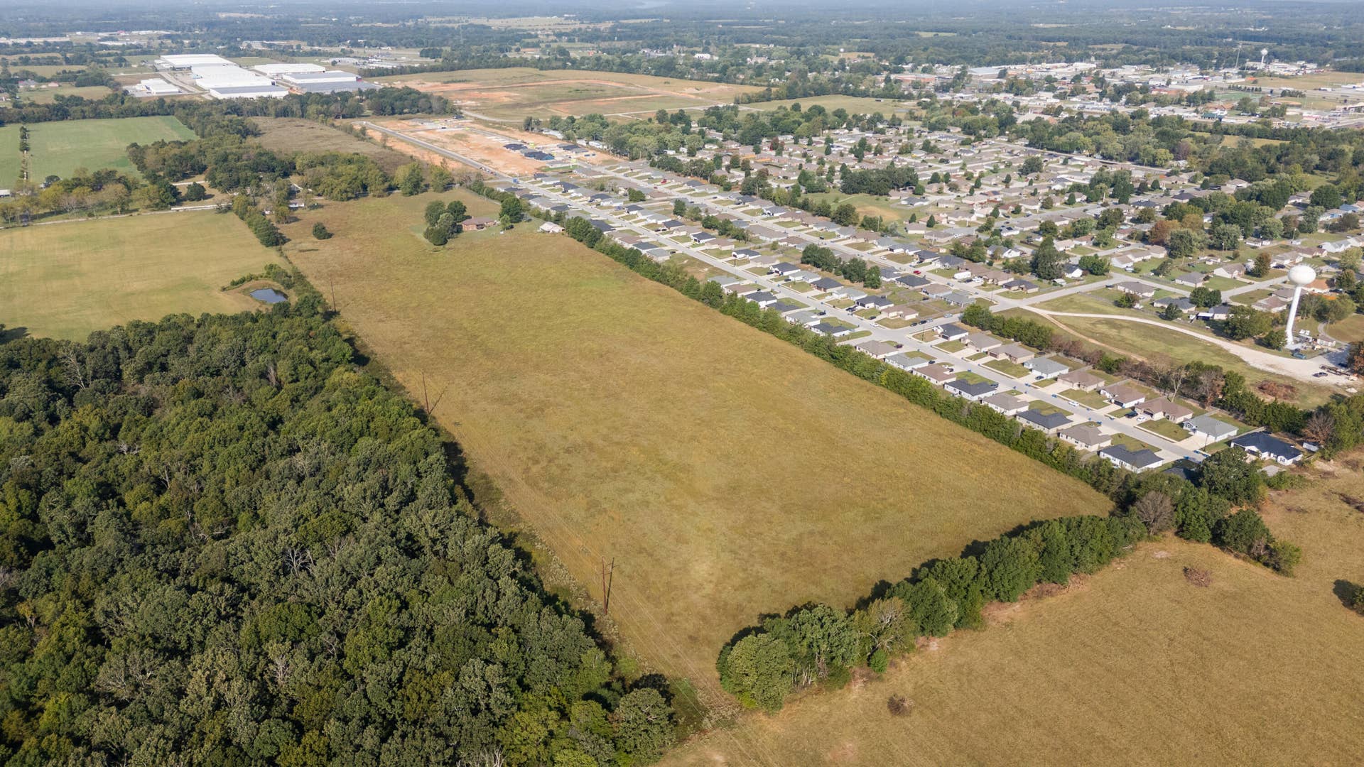 892 S Madison Street, Strafford, MO 65757 Strafford38drone-10