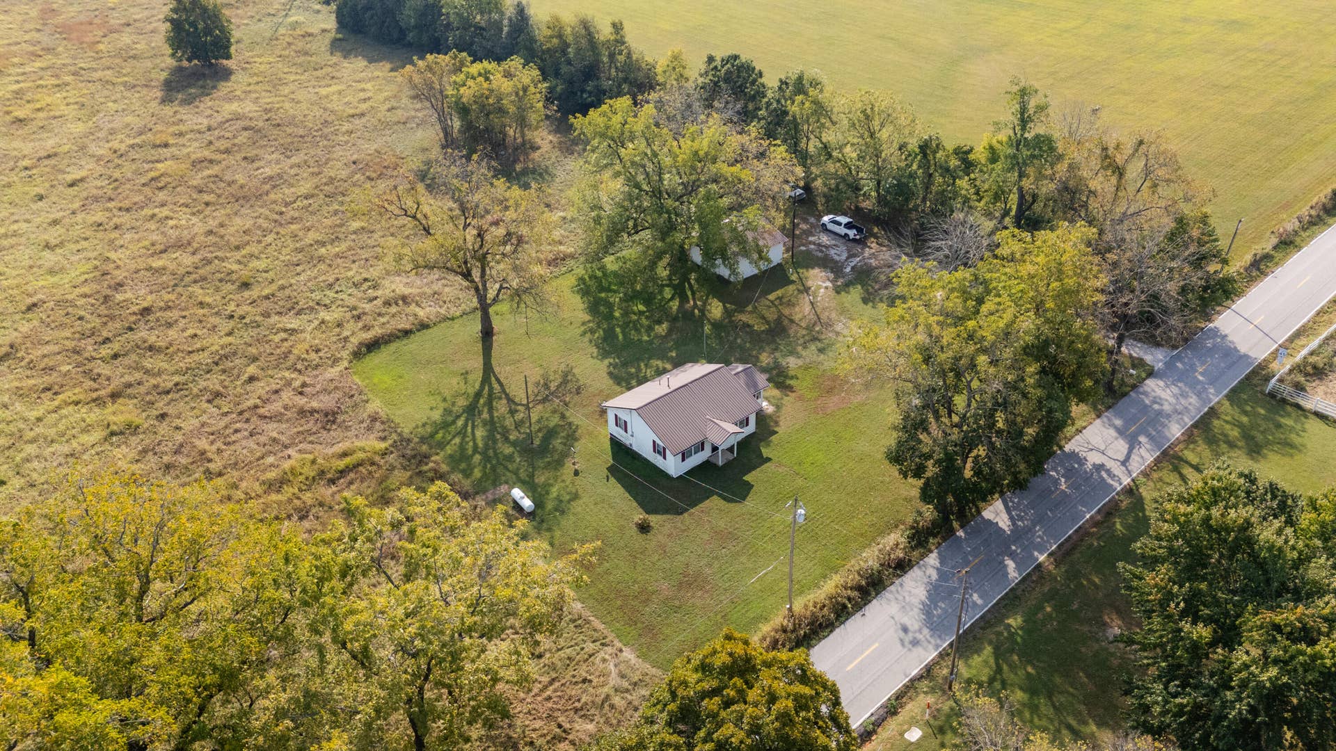 892 S Madison Street, Strafford, MO 65757 Strafford38drone-21