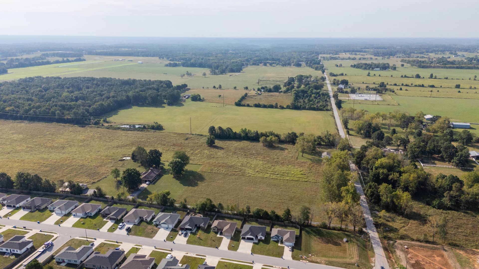 892 S Madison Street, Strafford, MO 65757 Strafford38drone-17