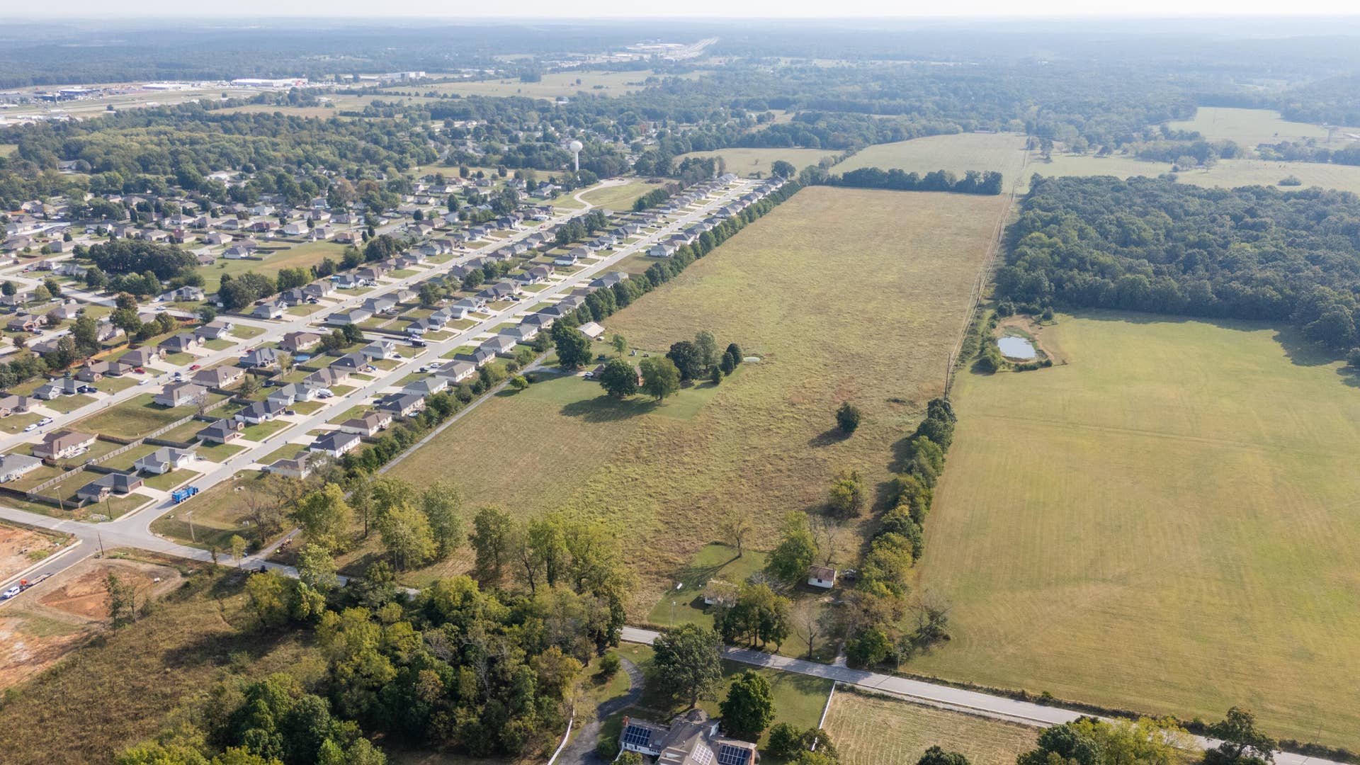 892 S Madison Street, Strafford, MO 65757 Strafford38drone-2