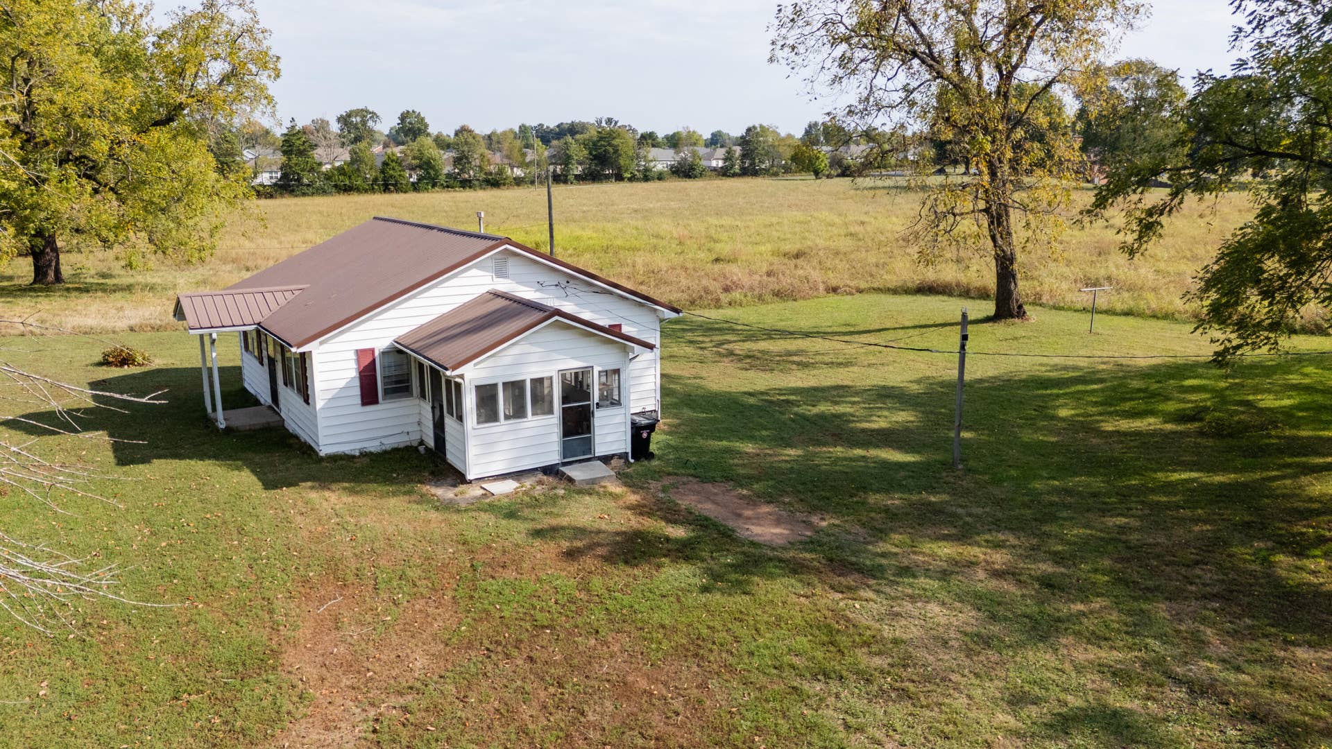 892 S Madison Street, Strafford, MO 65757 Strafford38drone-24
