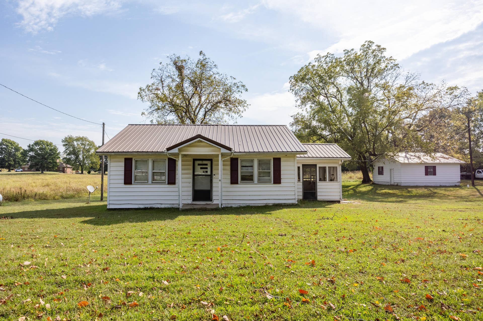 892 S Madison Street, Strafford, MO 65757 Strafford38-6