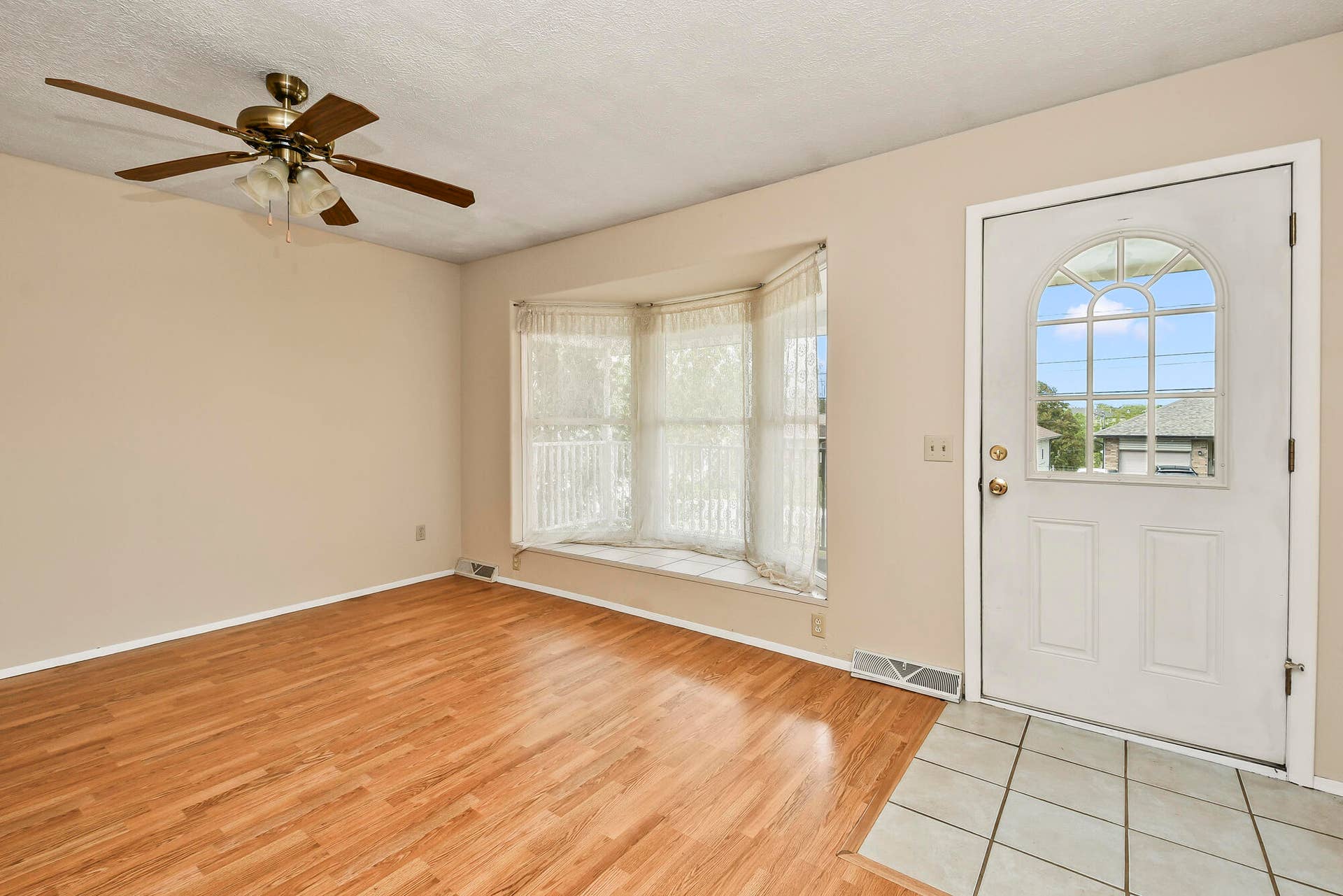 1261 W North Street, Springfield, MO 65803 13 (15)