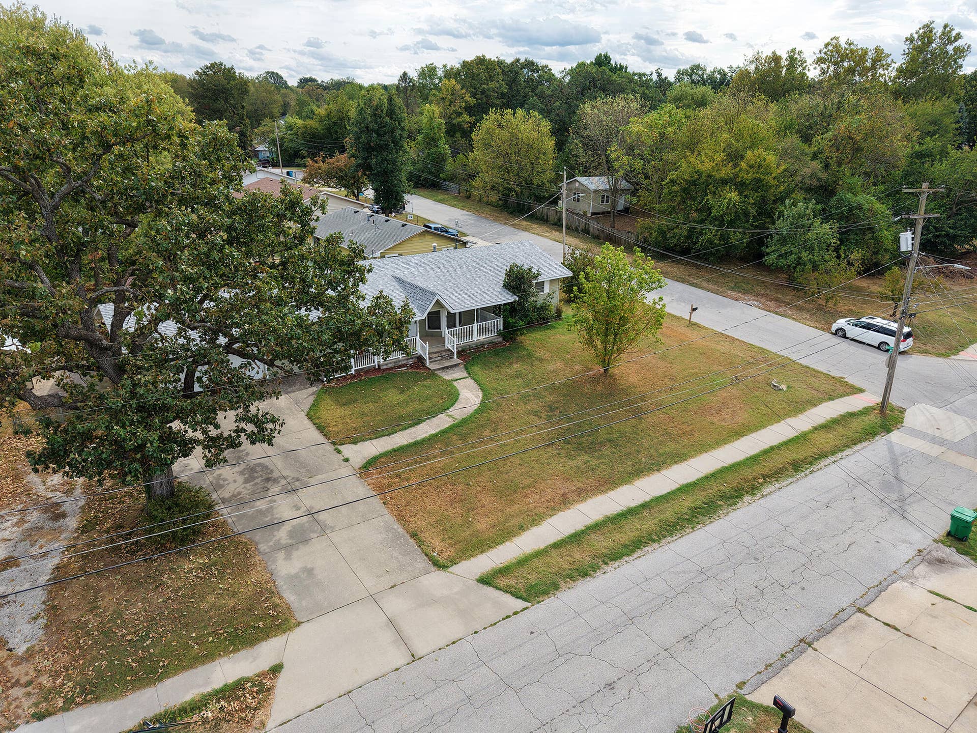 1261 W North Street, Springfield, MO 65803 37 (2)